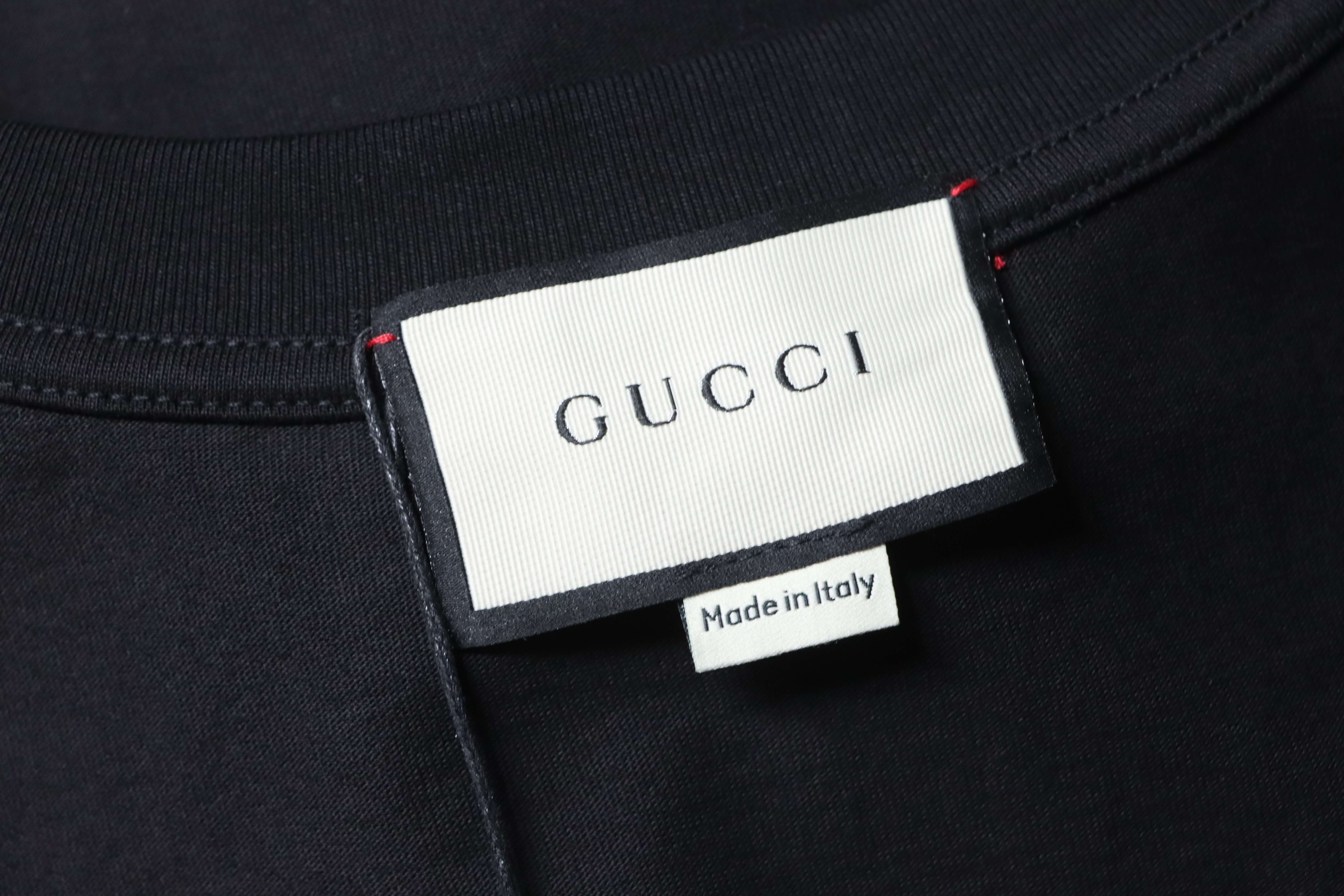 GUCCI Double G Interlocking Print Logo Short Sleeve T-Shirt Style 2