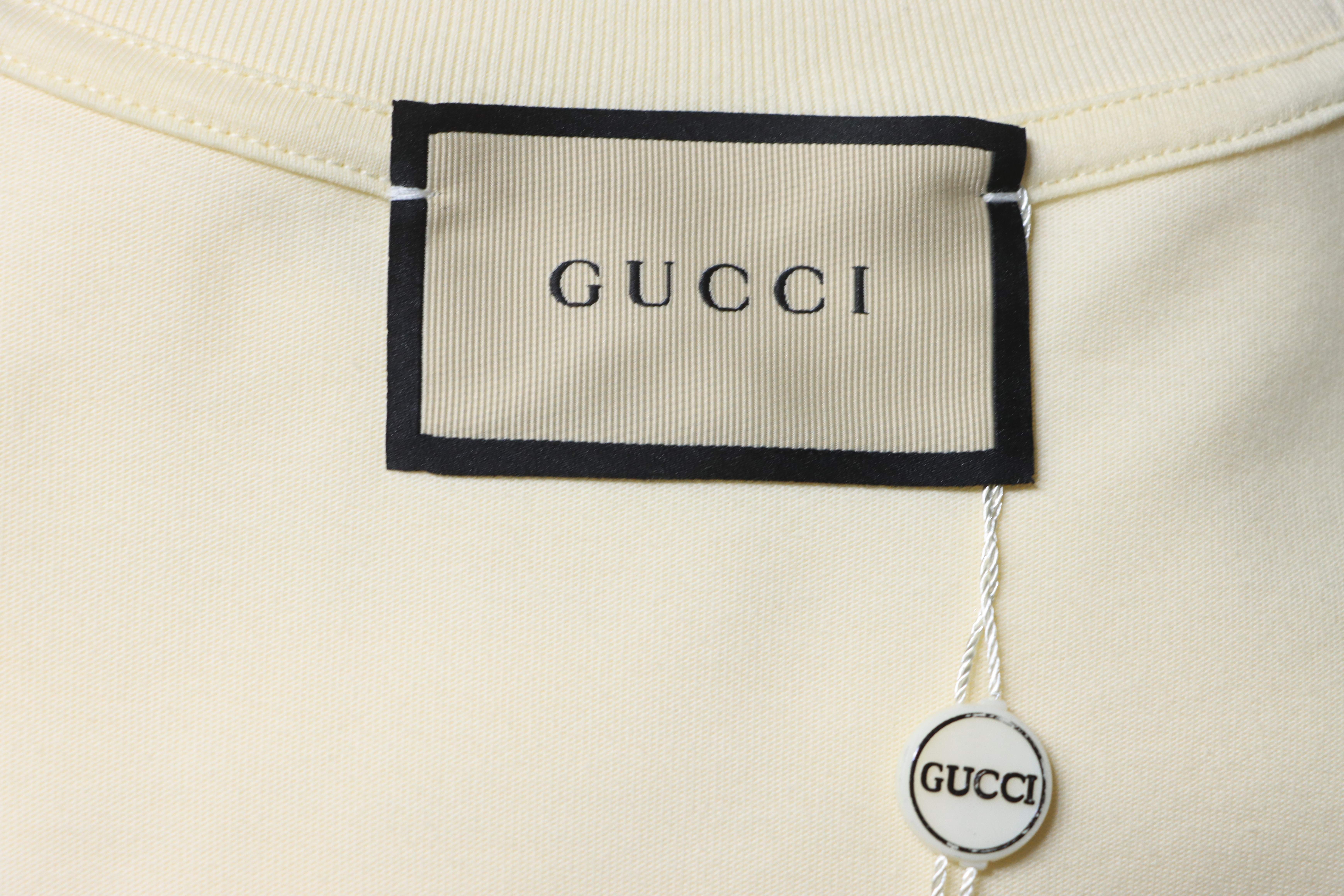 GUCCI Double G Interlocking Print Short Sleeve T-Shirt Style 2