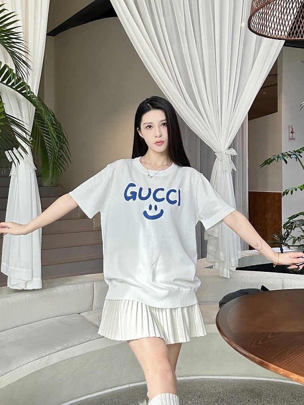 GUCCI Graffiti Smile Knit Jacquard Short Sleeve T-Shirt