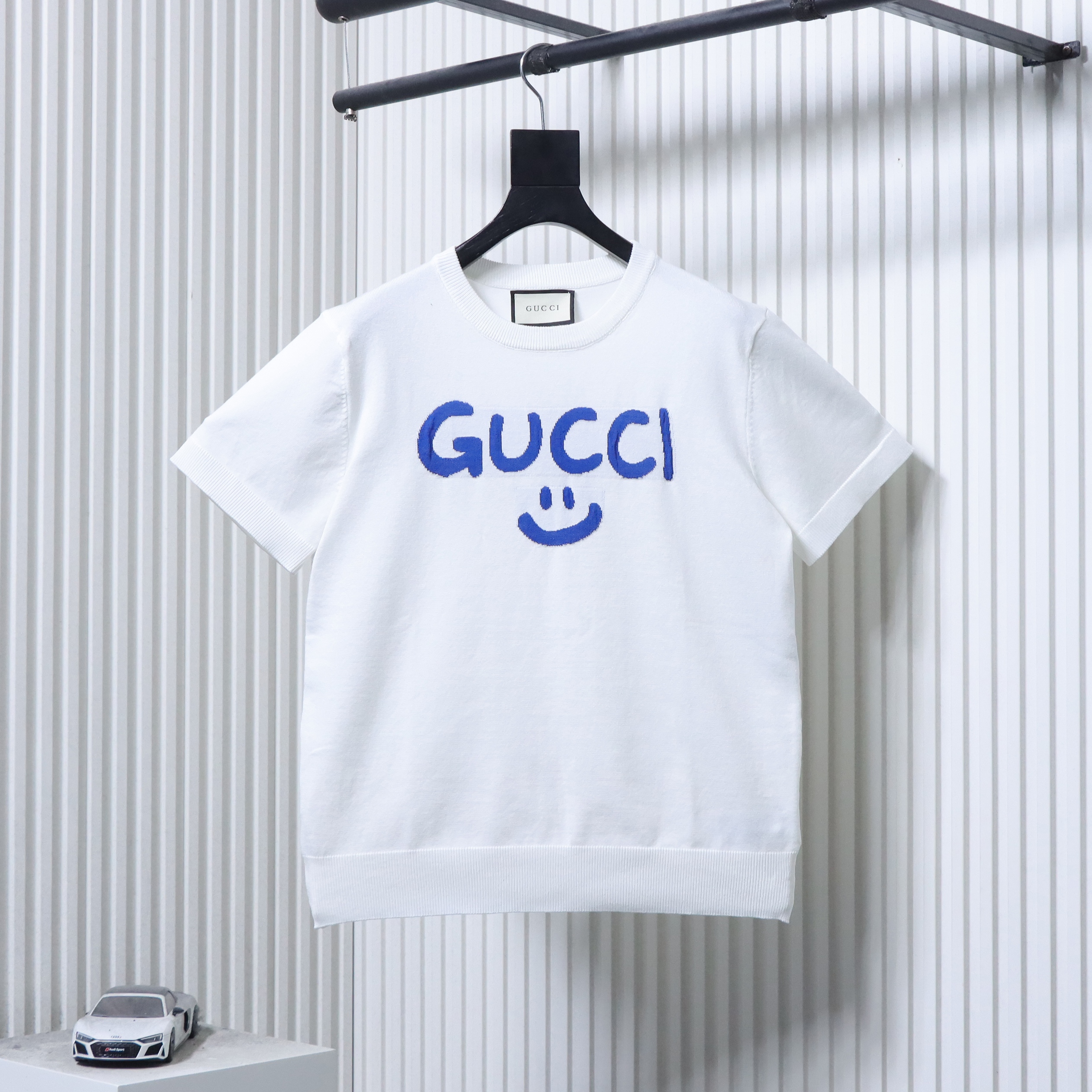 GUCCI Graffiti Smile Knit Jacquard Short Sleeve T-Shirt