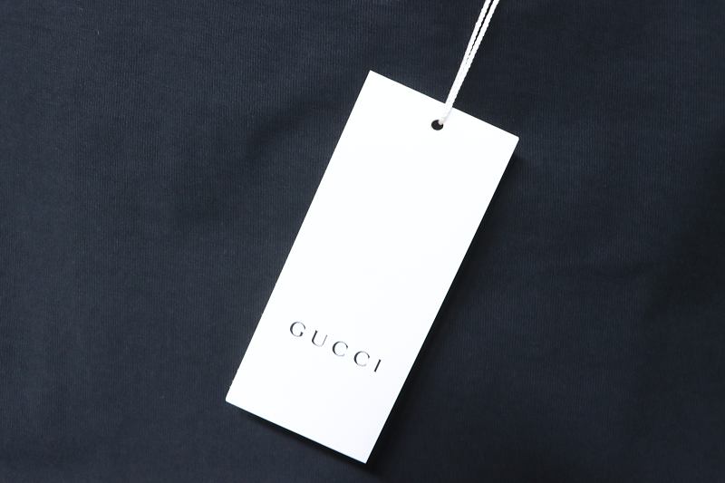 GUCCI Ink Brush Graffiti Letter Short Sleeve T-Shirt Style 2