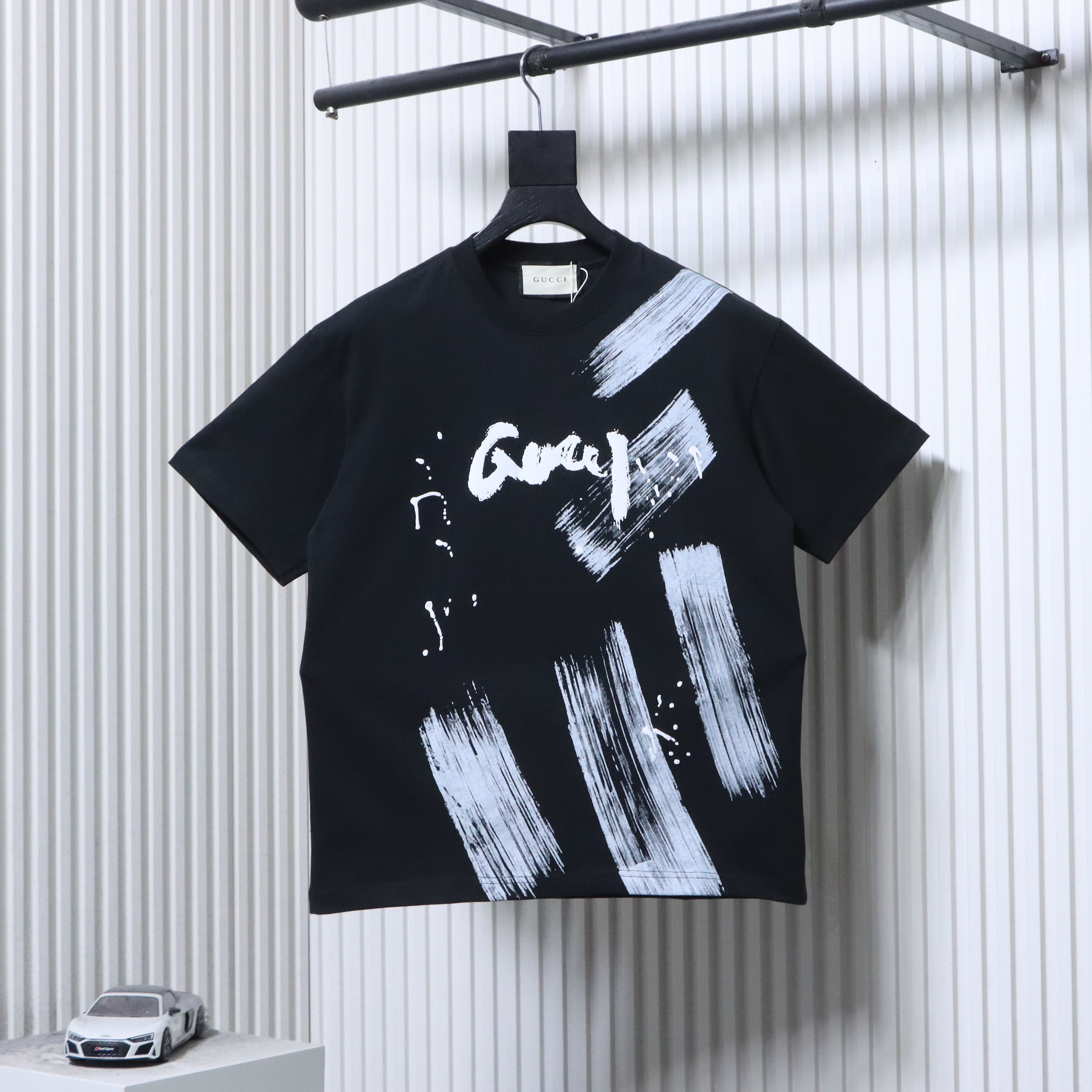 GUCCI Ink Brush Graffiti Letter Short Sleeve T-Shirt Style 2