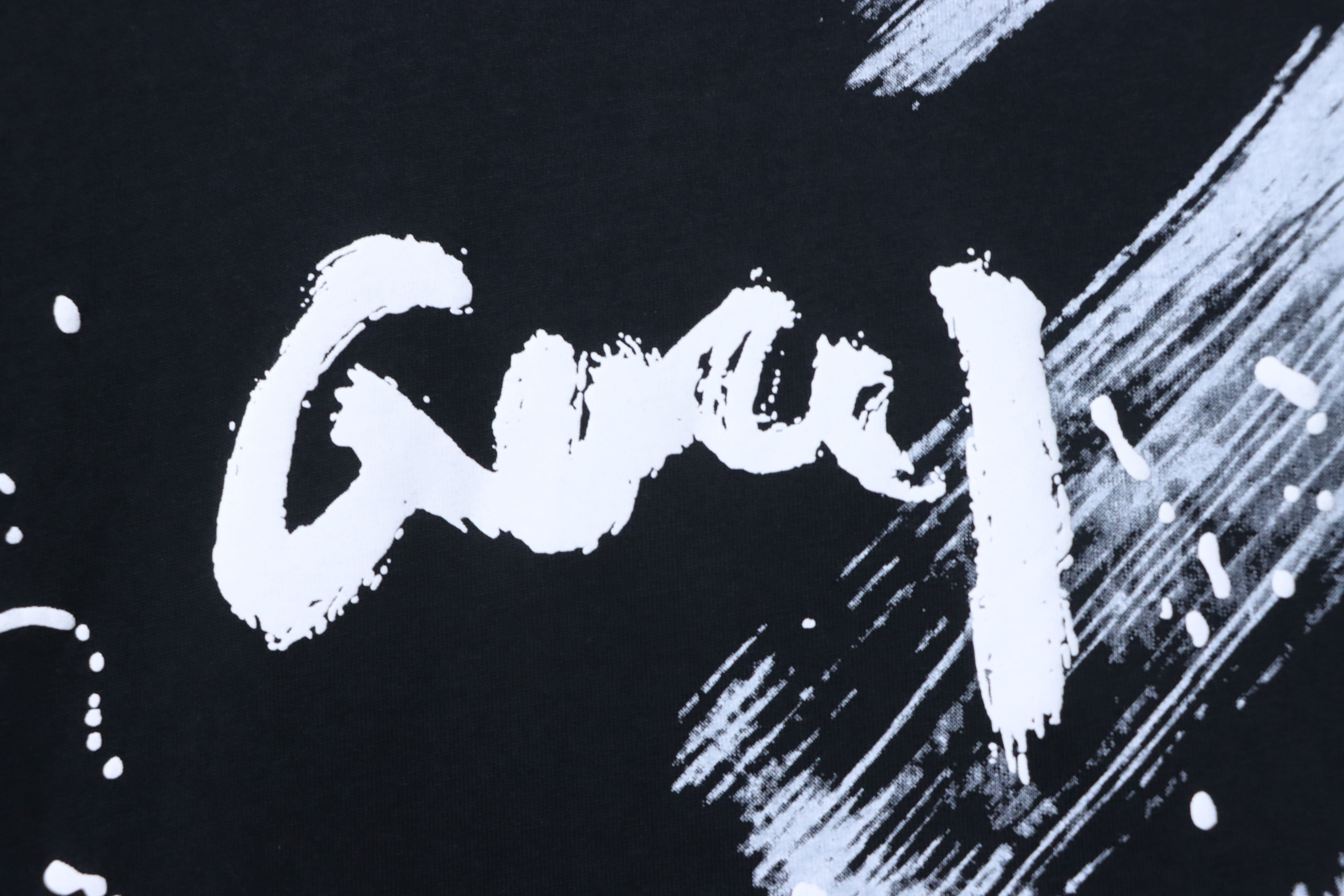 GUCCI Ink Brush Graffiti Letter Short Sleeve T-Shirt Style 2