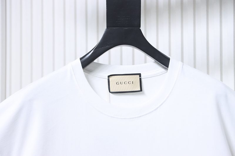GUCCI Interlocking Print Short Sleeve T-Shirt