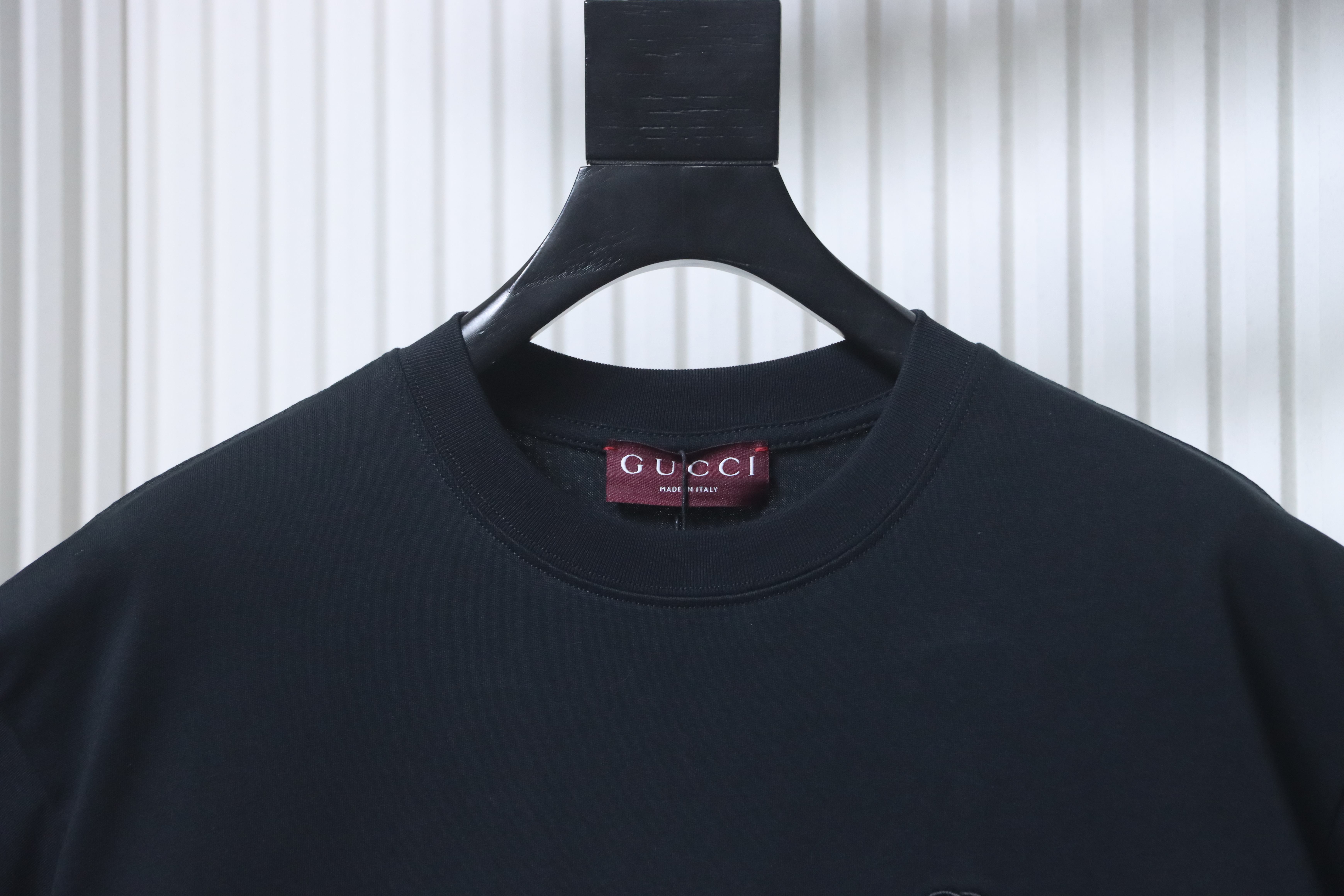GUCCI Interlocking Small Logo Small Interlocking Logo Embroidery Short Sleeve T-Shirt Style 1
