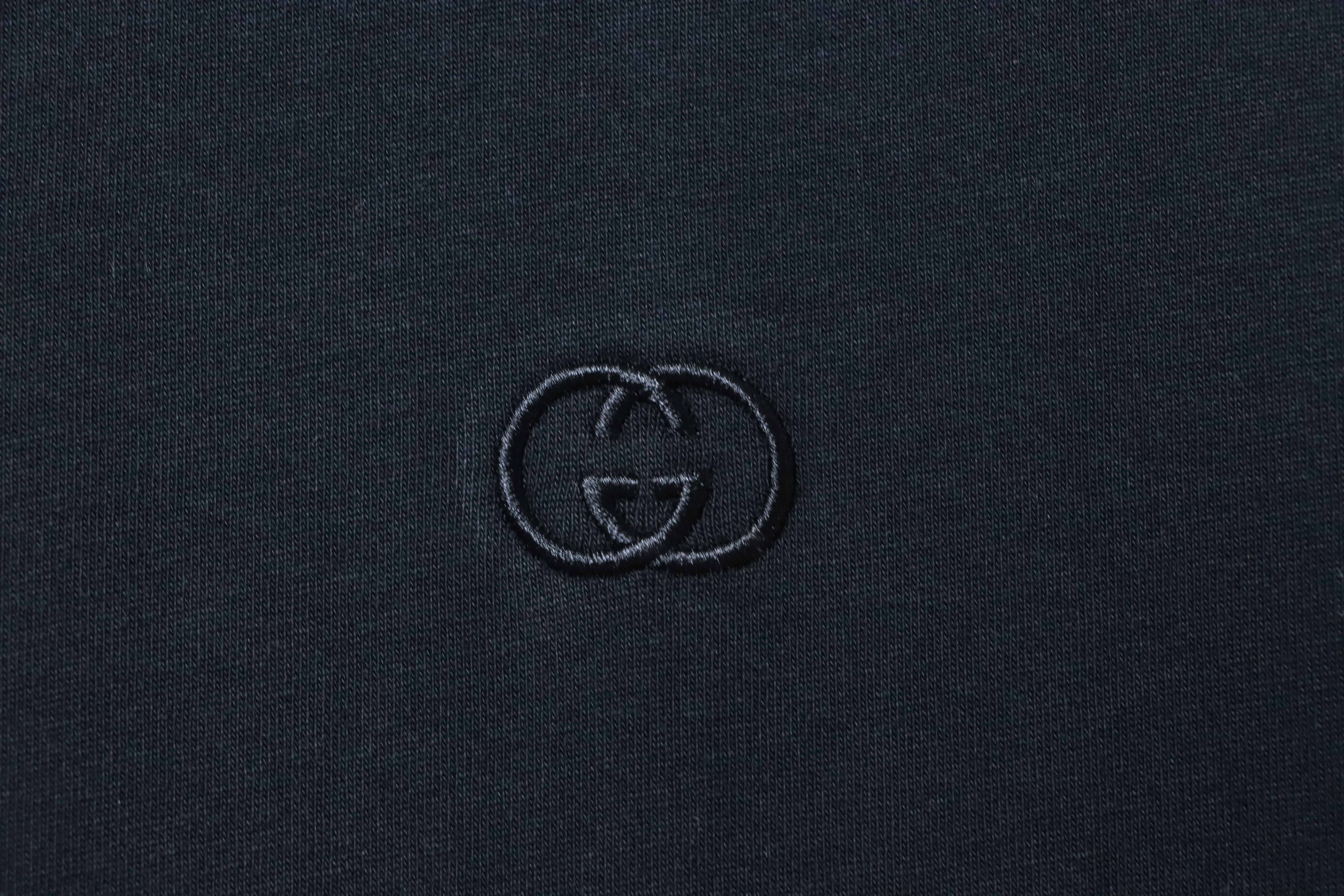 GUCCI Interlocking Small Logo Small Interlocking Logo Embroidery Short Sleeve T-Shirt Style 1