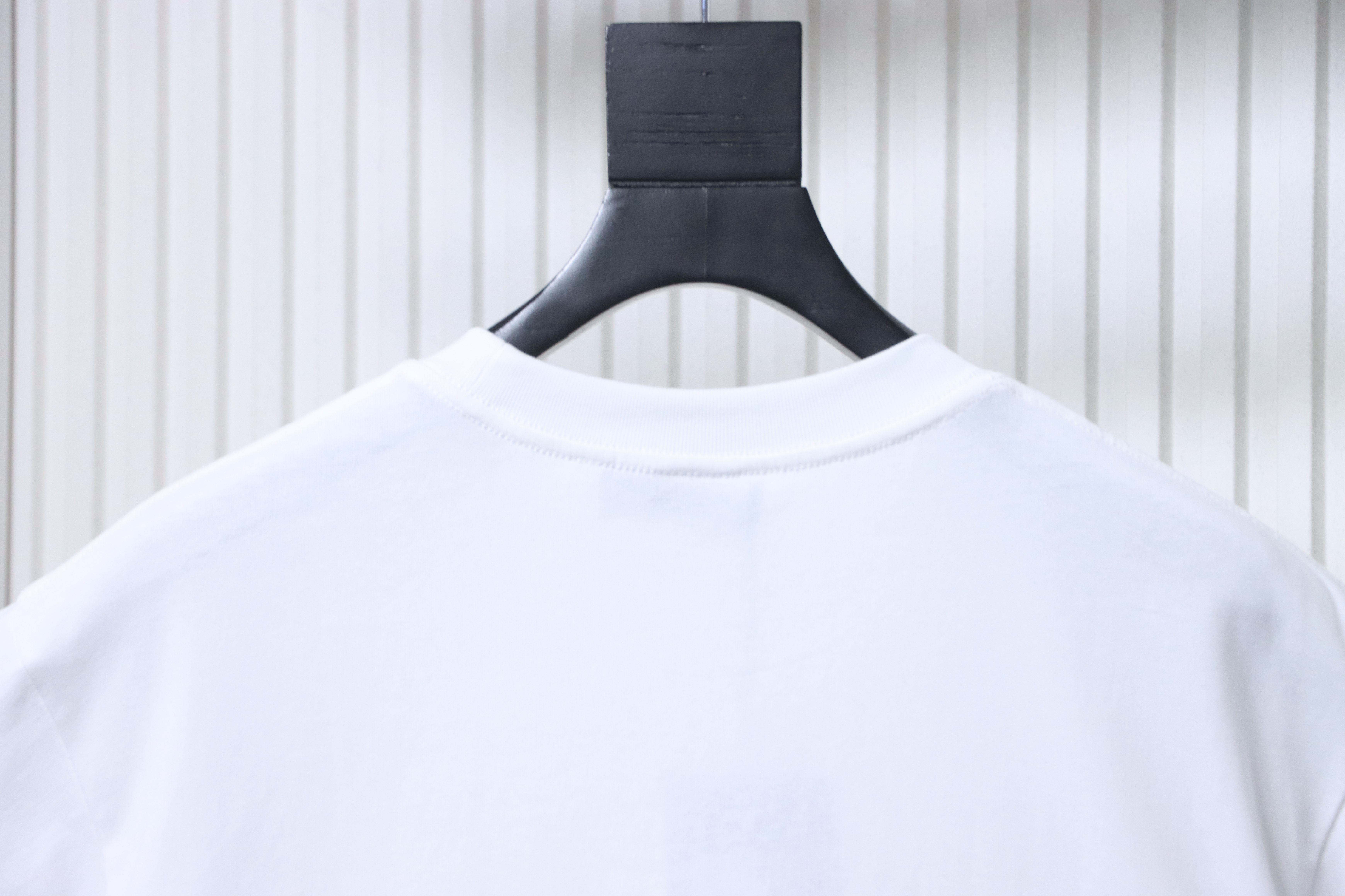 GUCCI Interlocking Small Logo Small Interlocking Logo Embroidery Short Sleeve T-Shirt Style 2