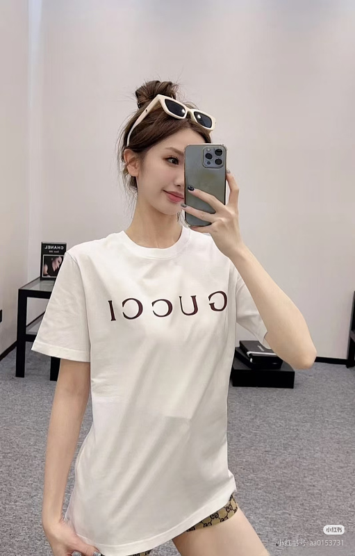 GUCCI Letter Embroidery Logo Graphic Minimal Letter Short Sleeve T-Shirt Style 1