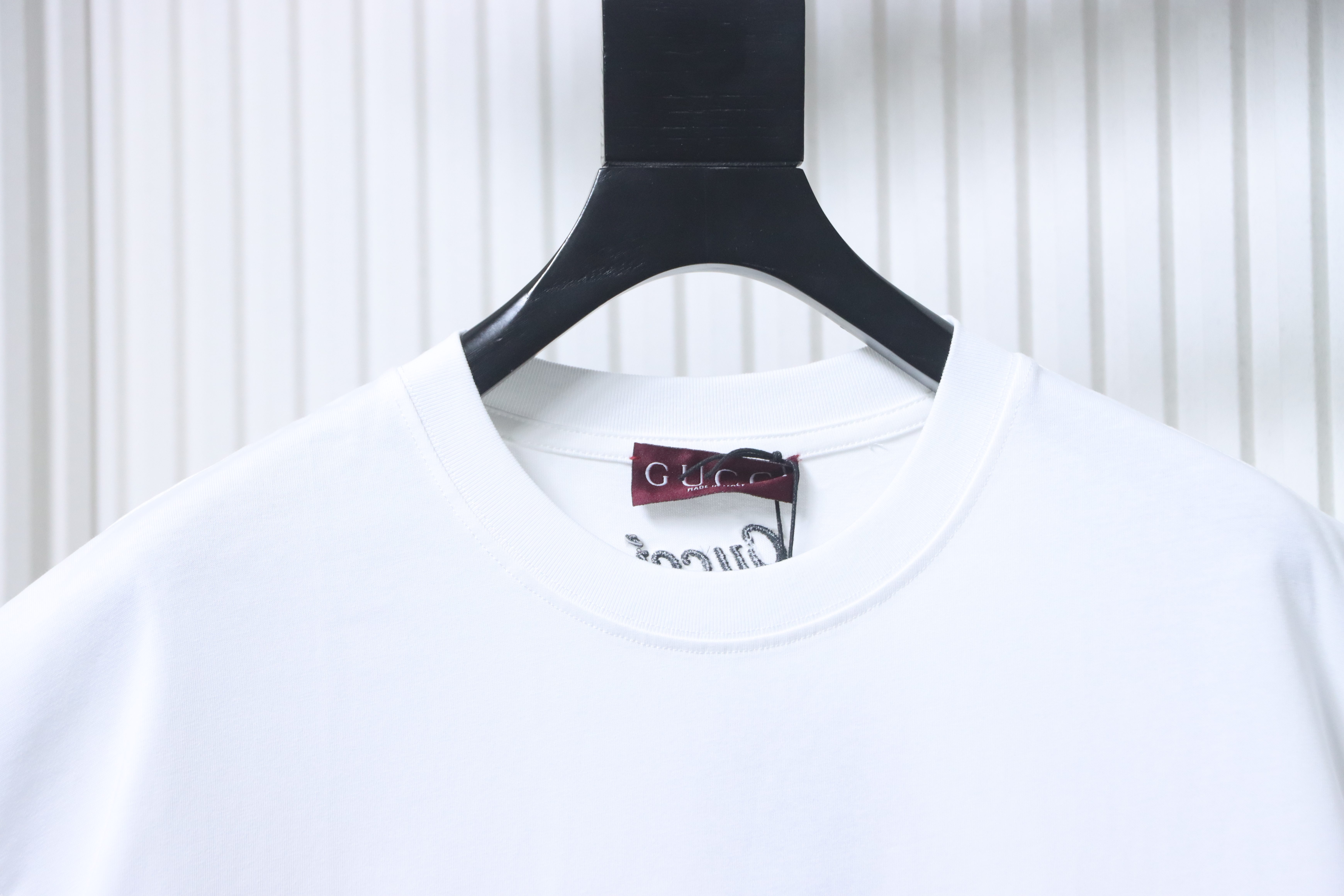 GUCCI Letter Embroidery Logo Graphic Minimal Letter Short Sleeve T-Shirt Style 1