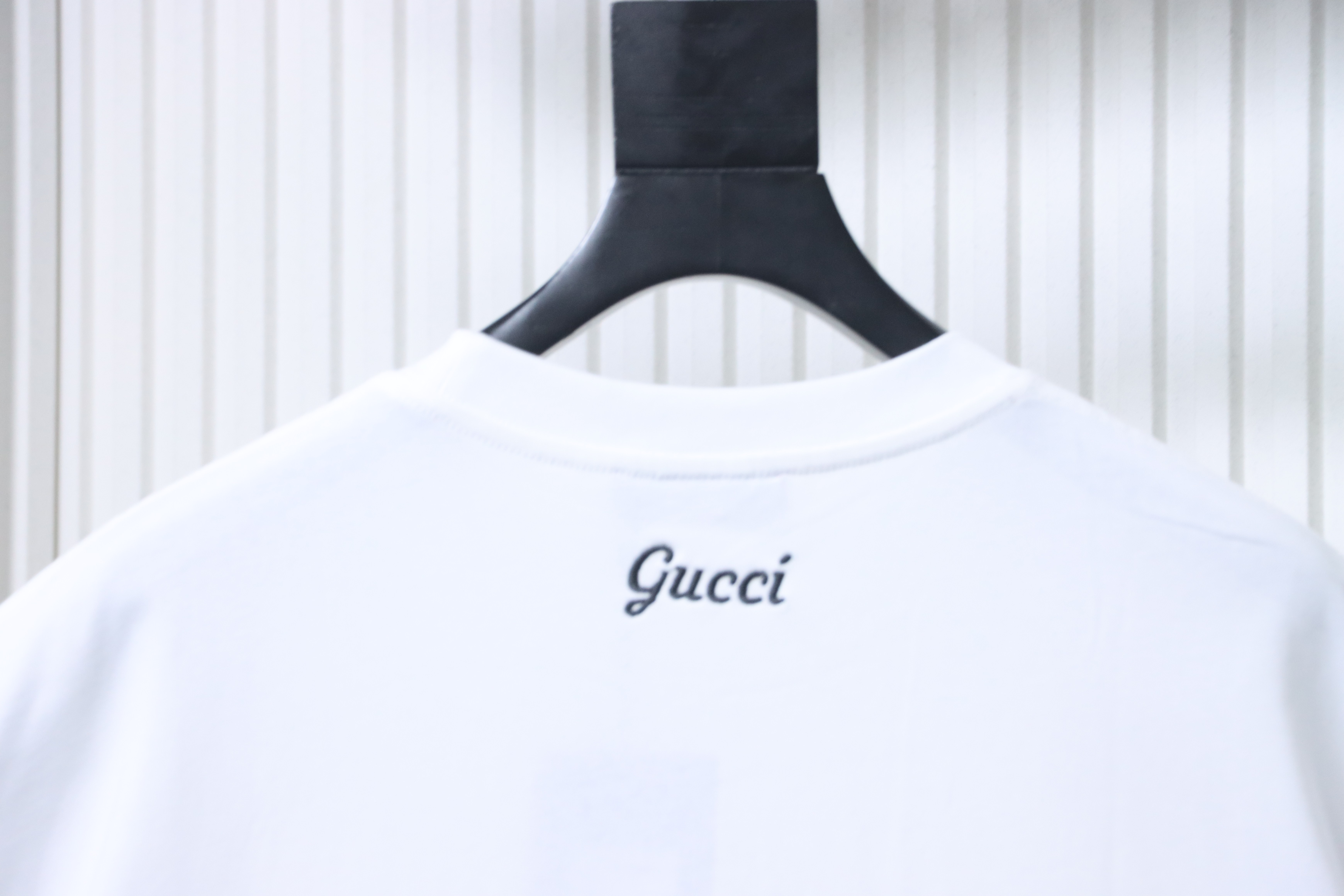GUCCI Letter Embroidery Logo Graphic Minimal Letter Short Sleeve T-Shirt Style 1