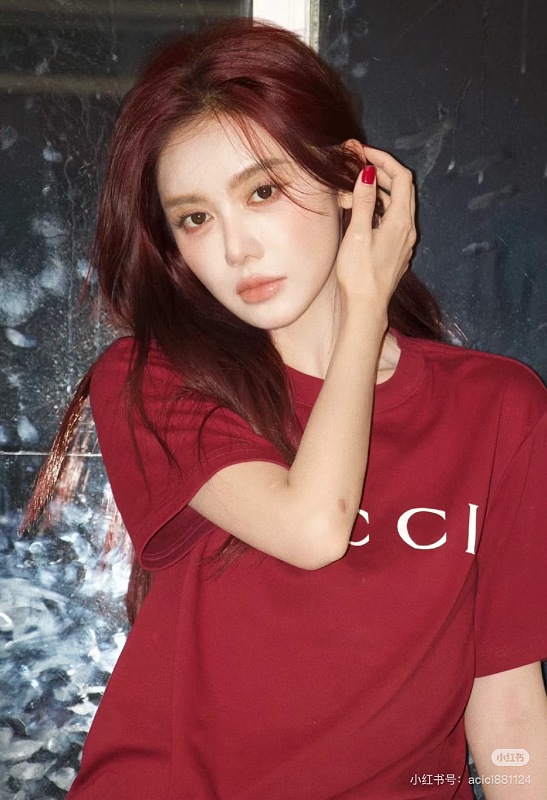 GUCCI Letter Embroidery Logo Graphic Minimal Letter Short Sleeve T-Shirt Style 2