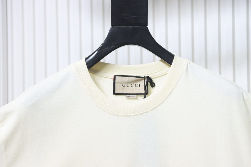 GUCCI Letter Embroidery Logo Graphic Pink Short Sleeve T-Shirt Style 1