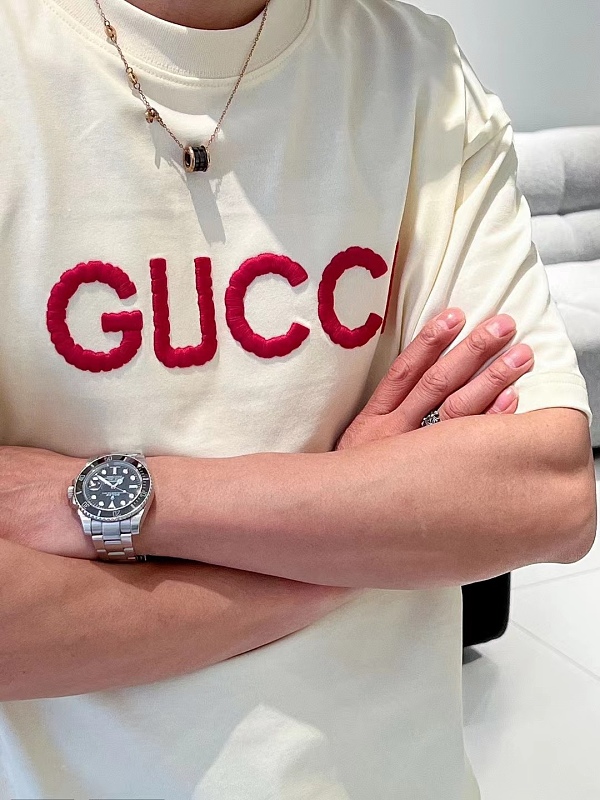 GUCCI Letter Embroidery Logo Graphic Pink Short Sleeve T-Shirt Style 1