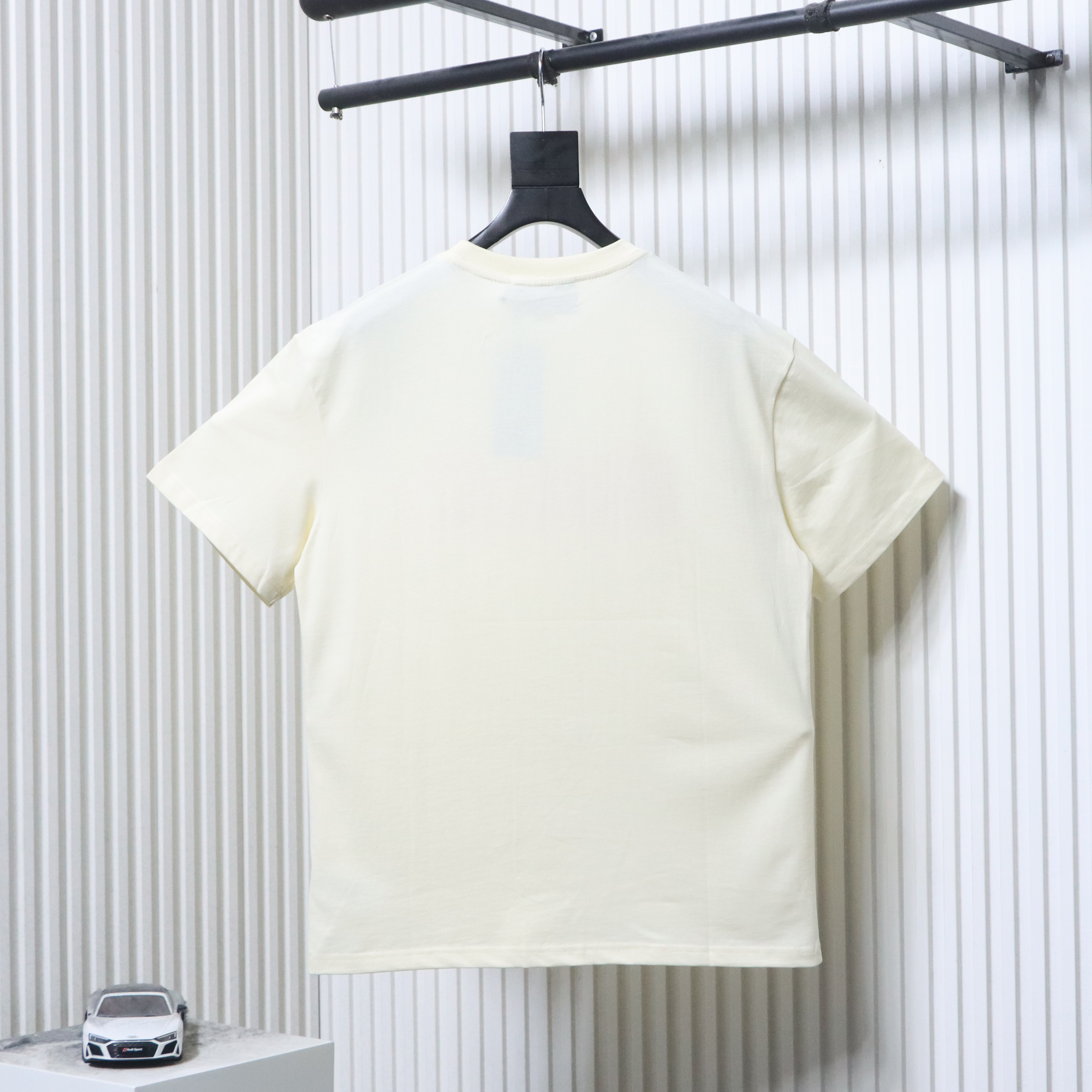 GUCCI Letter Embroidery Logo Graphic Pink Short Sleeve T-Shirt Style 1