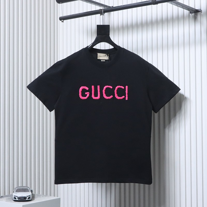 GUCCI Letter Embroidery Logo Graphic Pink Short Sleeve T-Shirt Style 2