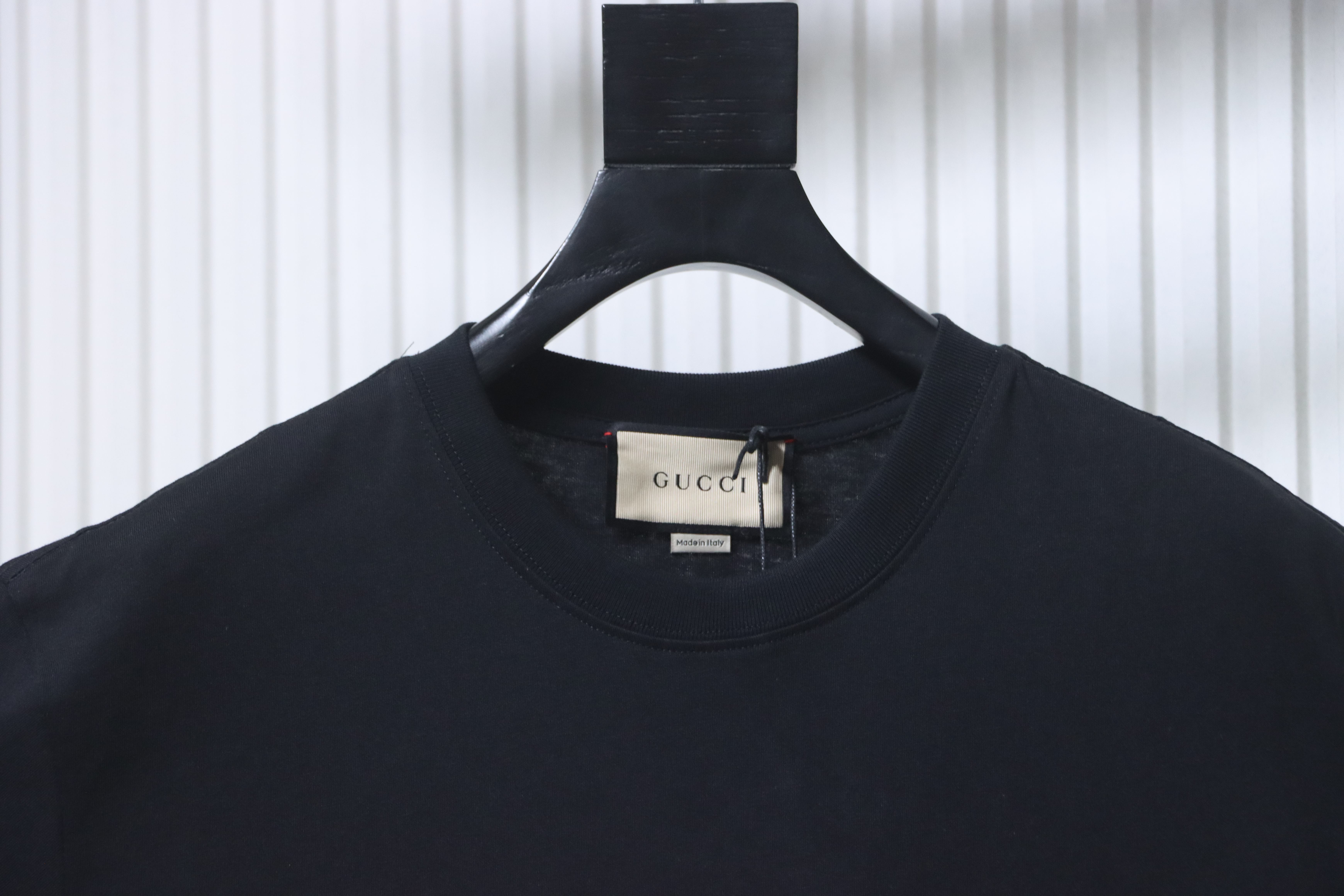 GUCCI Letter Embroidery Logo Graphic Pink Short Sleeve T-Shirt Style 2