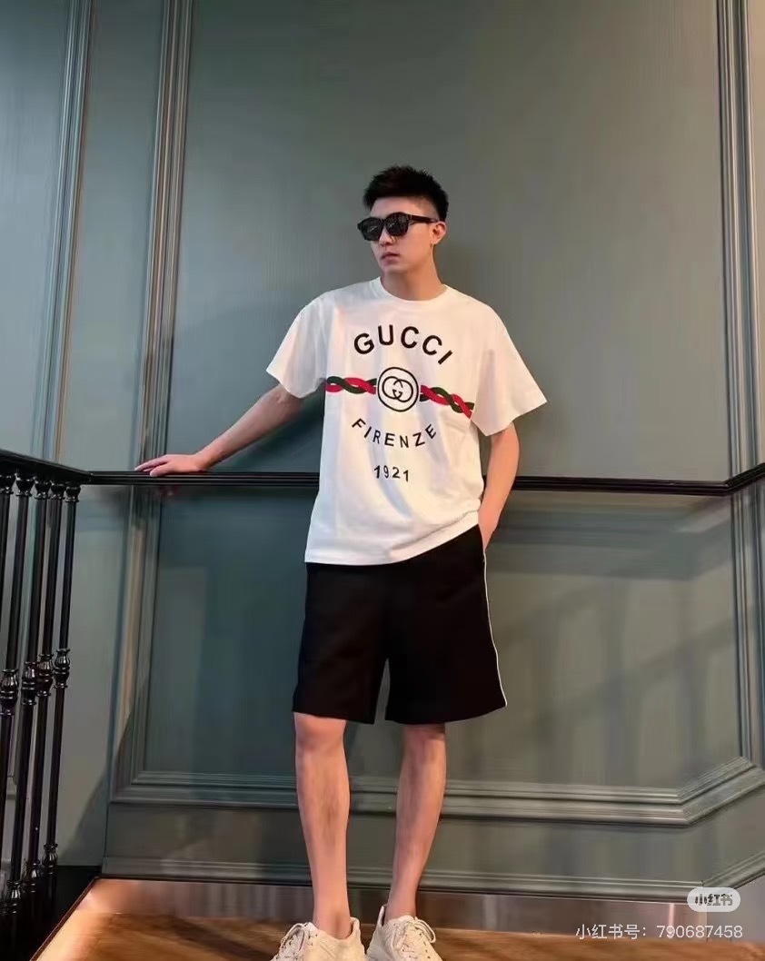 GUCCI Letter Print Logo Short Sleeve T-Shirt Style 2
