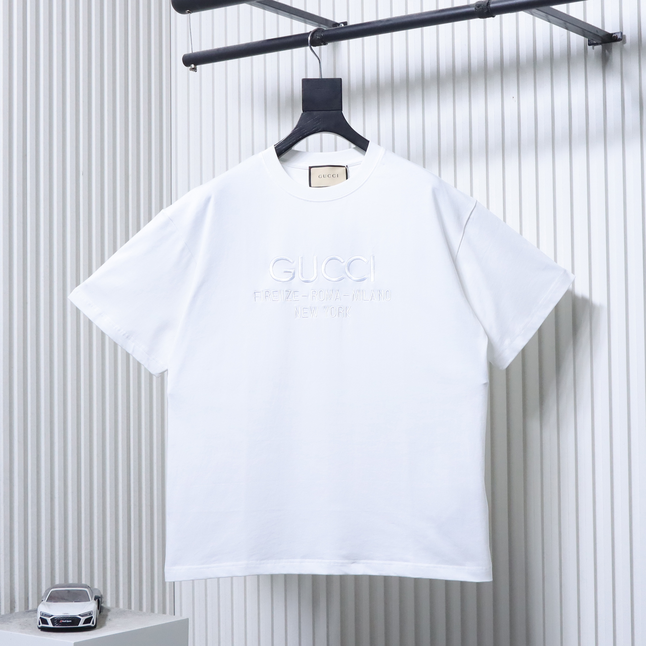 GUCCI Logo Embroidery Short Sleeve T-Shirt Style 1