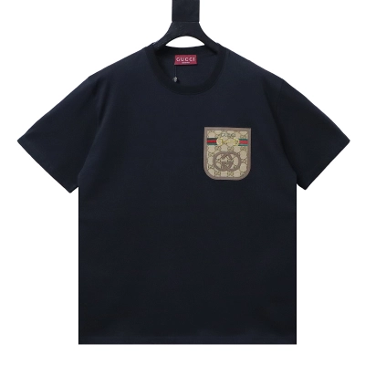 GUCCI Pocket Monogram Patch Short Sleeve T-Shirt Style 2 01