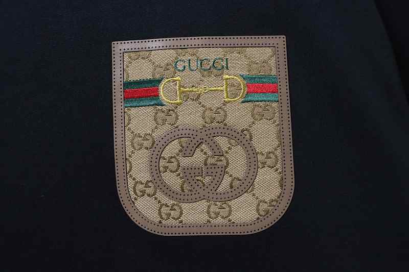 GUCCI Pocket Monogram Patch Short Sleeve T-Shirt Style 2