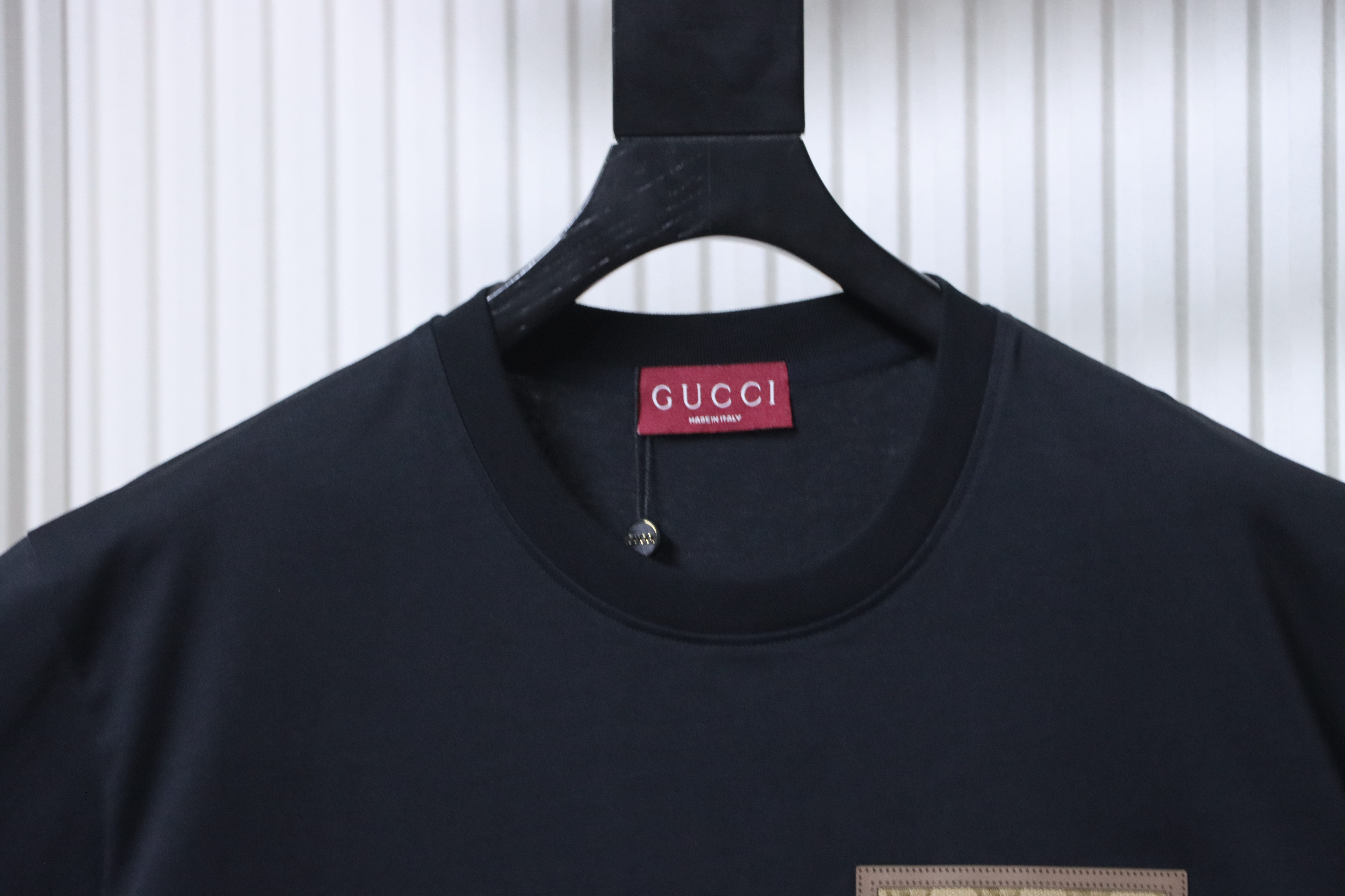 GUCCI Pocket Monogram Patch Short Sleeve T-Shirt Style 2
