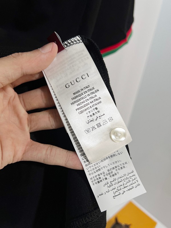 GUCCI Pocket Monogram Patch Short Sleeve T-Shirt Style 3