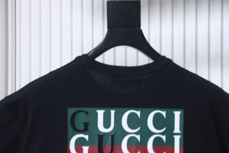 GUCCI Print Black Short Sleeve T-Shirt