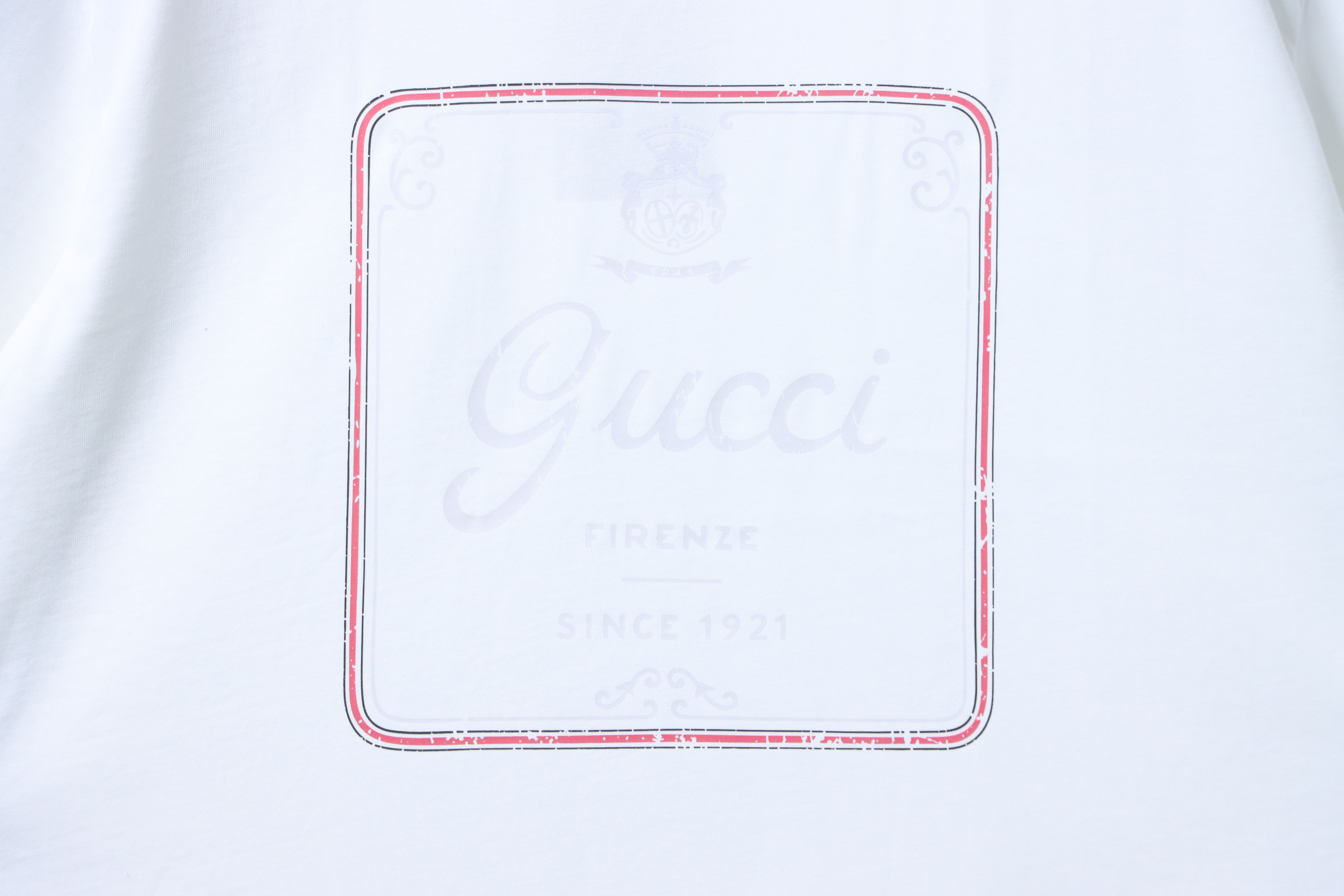 GUCCI Print Short Sleeve T-Shirt