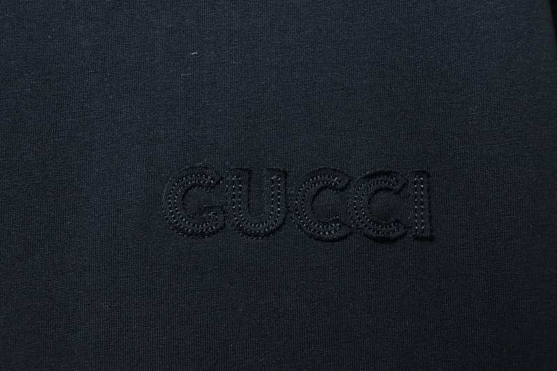 GUCCI Red Green Webbing Small Logo Webbing Embroidery Short Sleeve T-Shirt Style 1