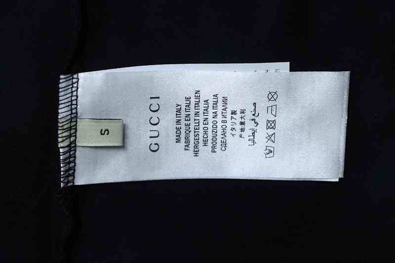 GUCCI Red Green Webbing Small Logo Webbing Embroidery Short Sleeve T-Shirt Style 1
