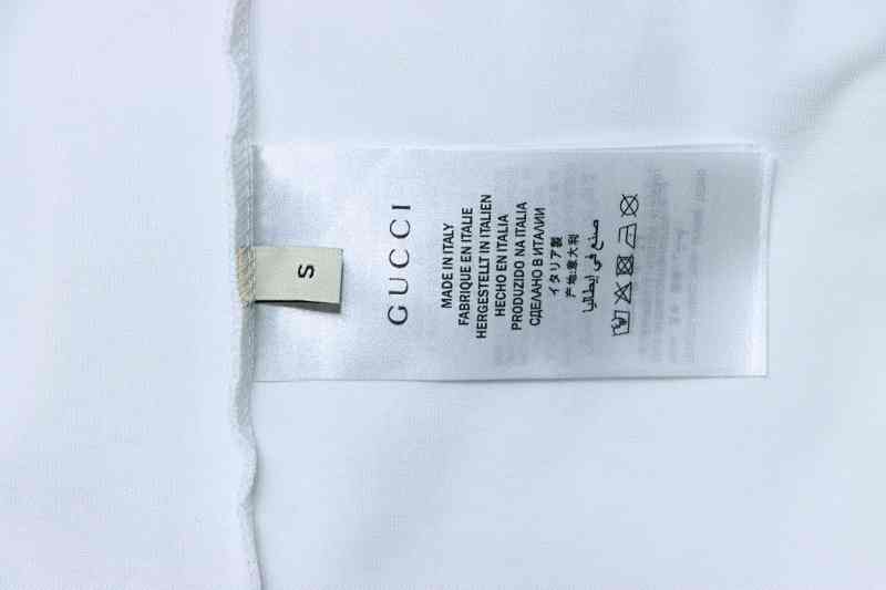 GUCCI Red Green Webbing Small Logo Webbing Embroidery Short Sleeve T-Shirt Style 2