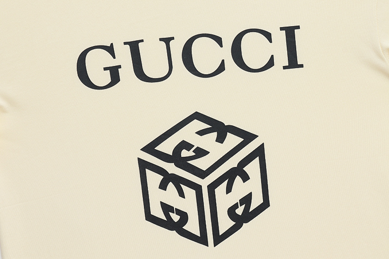 GUCCI Short Sleeve T-Shirt Style 837