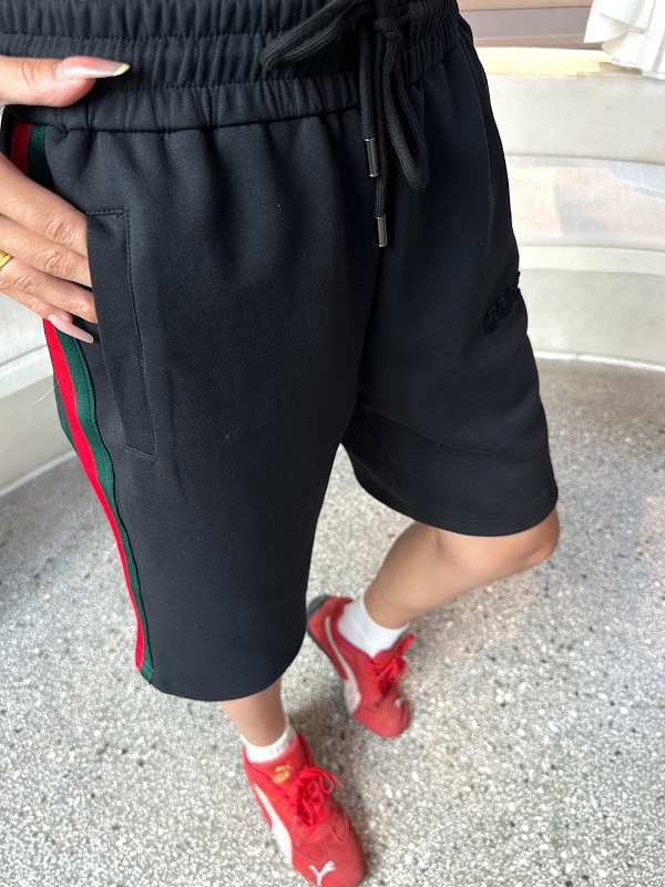 GUCCI Side Webbing Patch Logo Embroidery Shorts Set Style 1