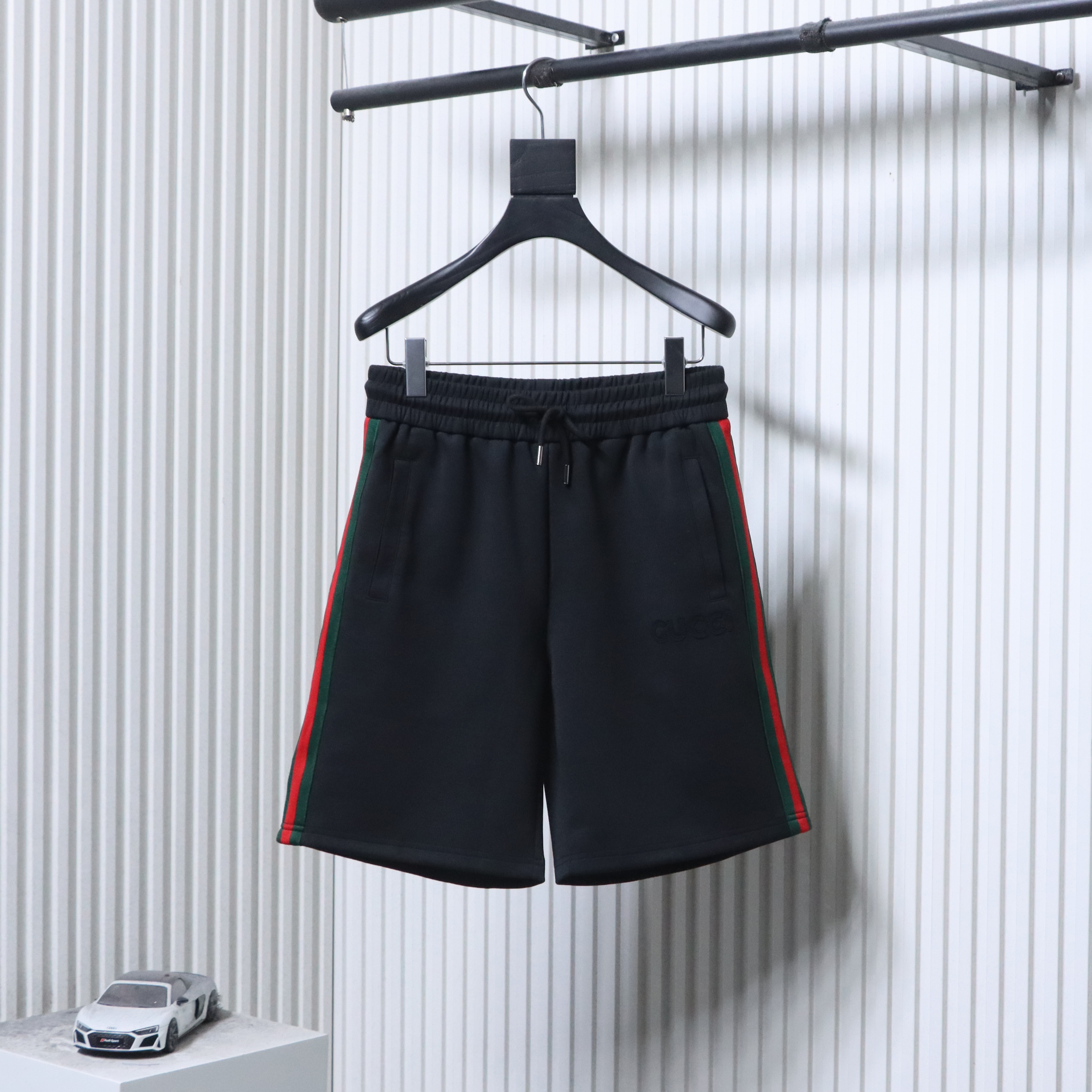GUCCI Side Webbing Patch Logo Embroidery Shorts Set Style 1
