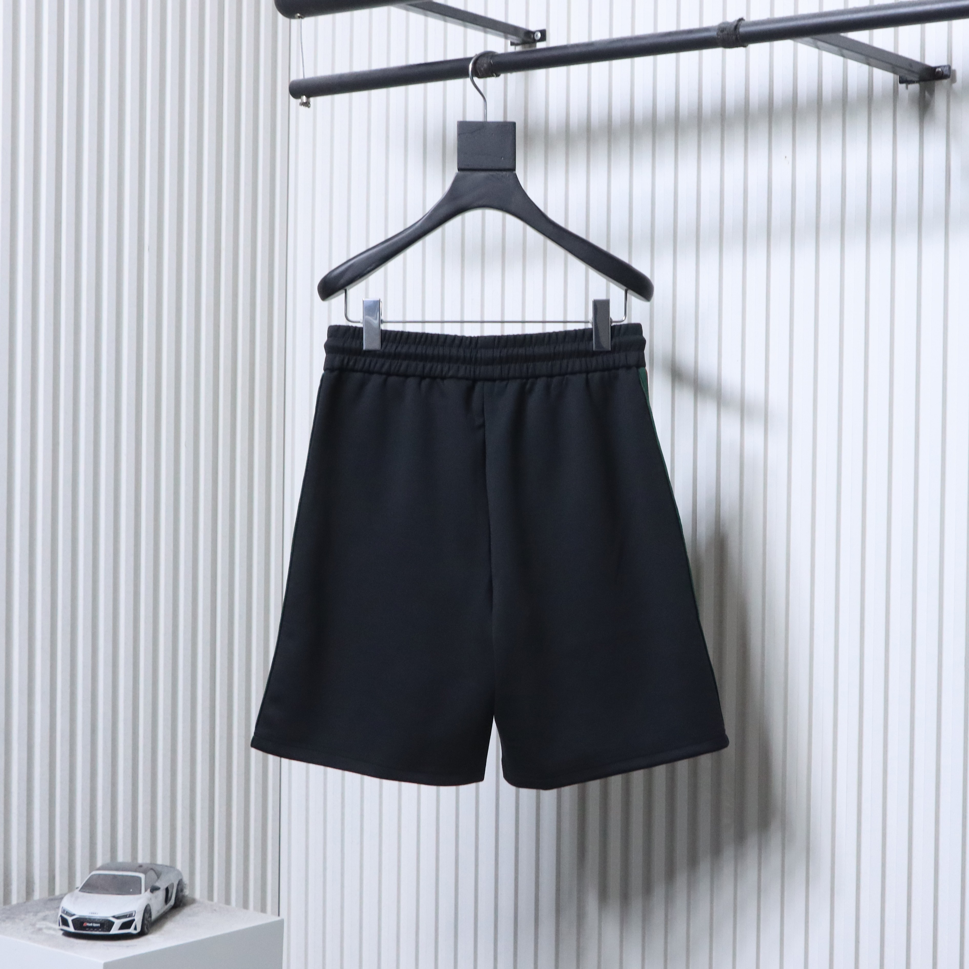 GUCCI Side Webbing Patch Logo Embroidery Shorts Set Style 1