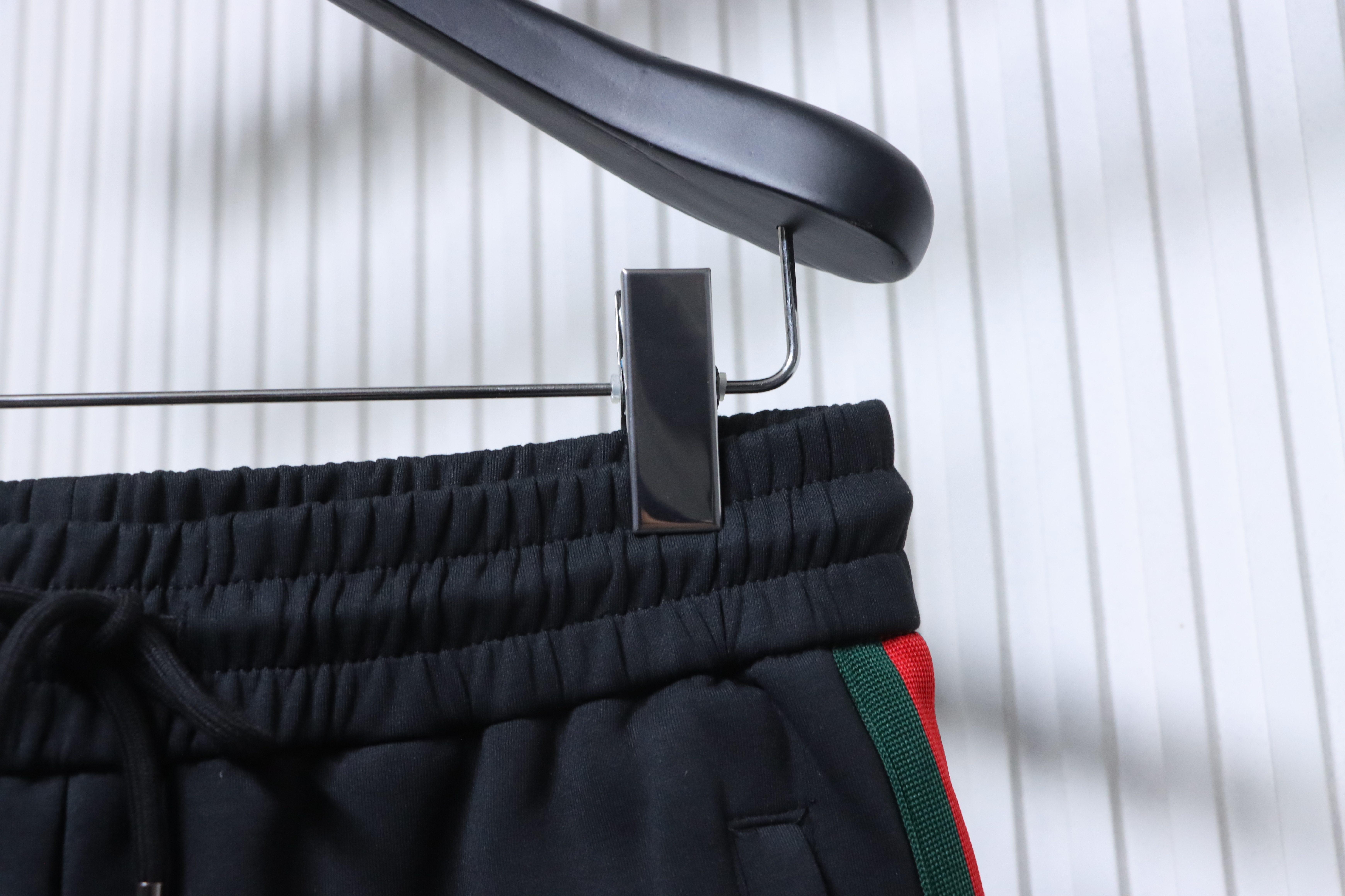 GUCCI Side Webbing Patch Logo Embroidery Shorts Set Style 1