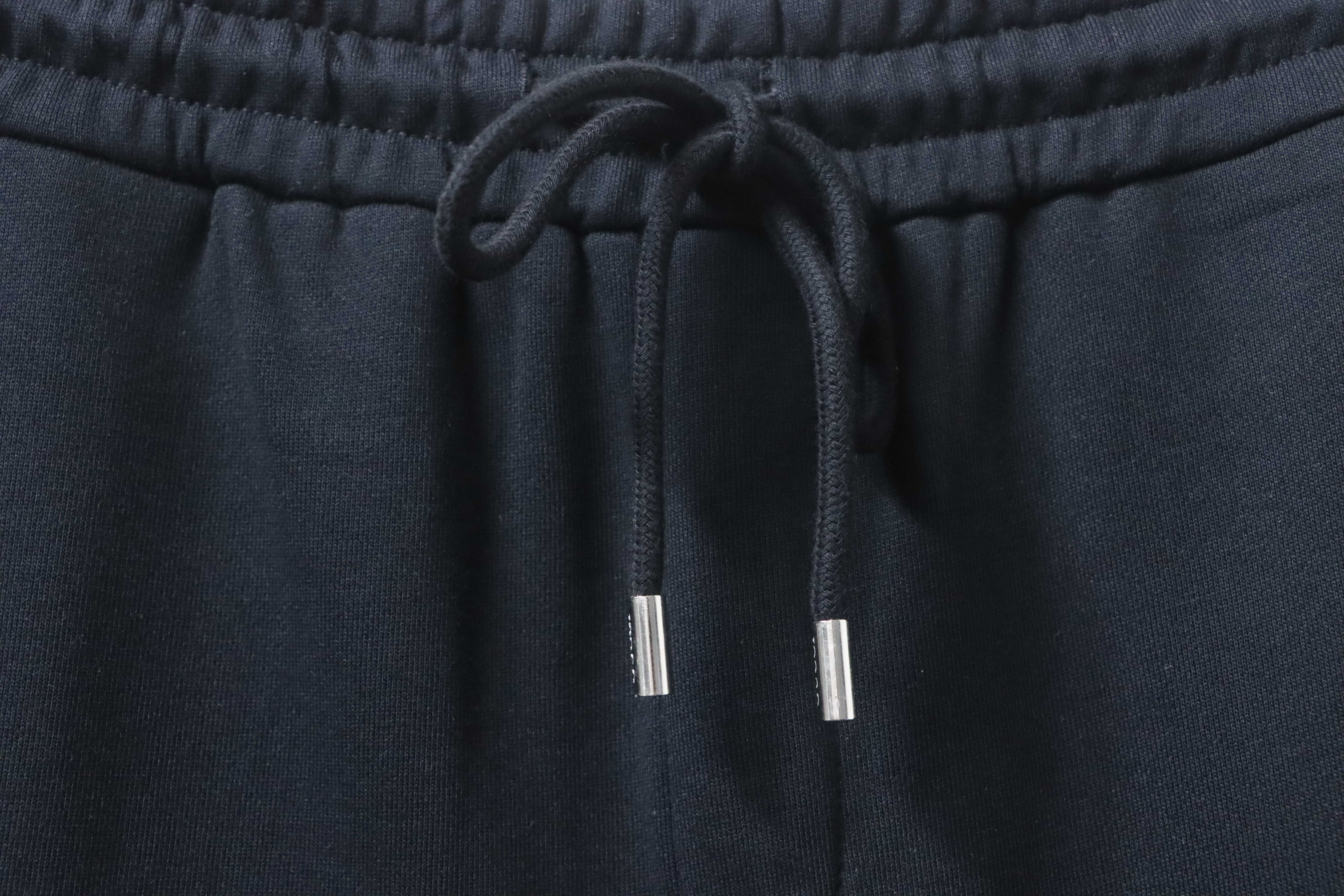 GUCCI Toothbrush Embroidery Shorts Style 2