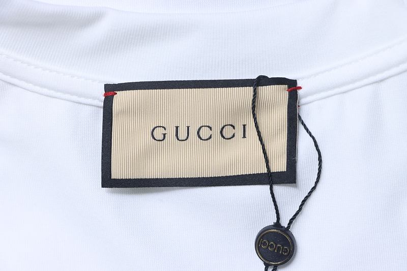 GUCCI Year of the Horse Print Short Sleeve T-Shirt