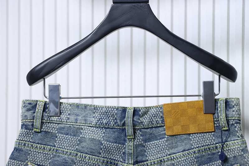 LOUIS VUITTON 25SS Checkerboard Set Denim Shorts Style 2