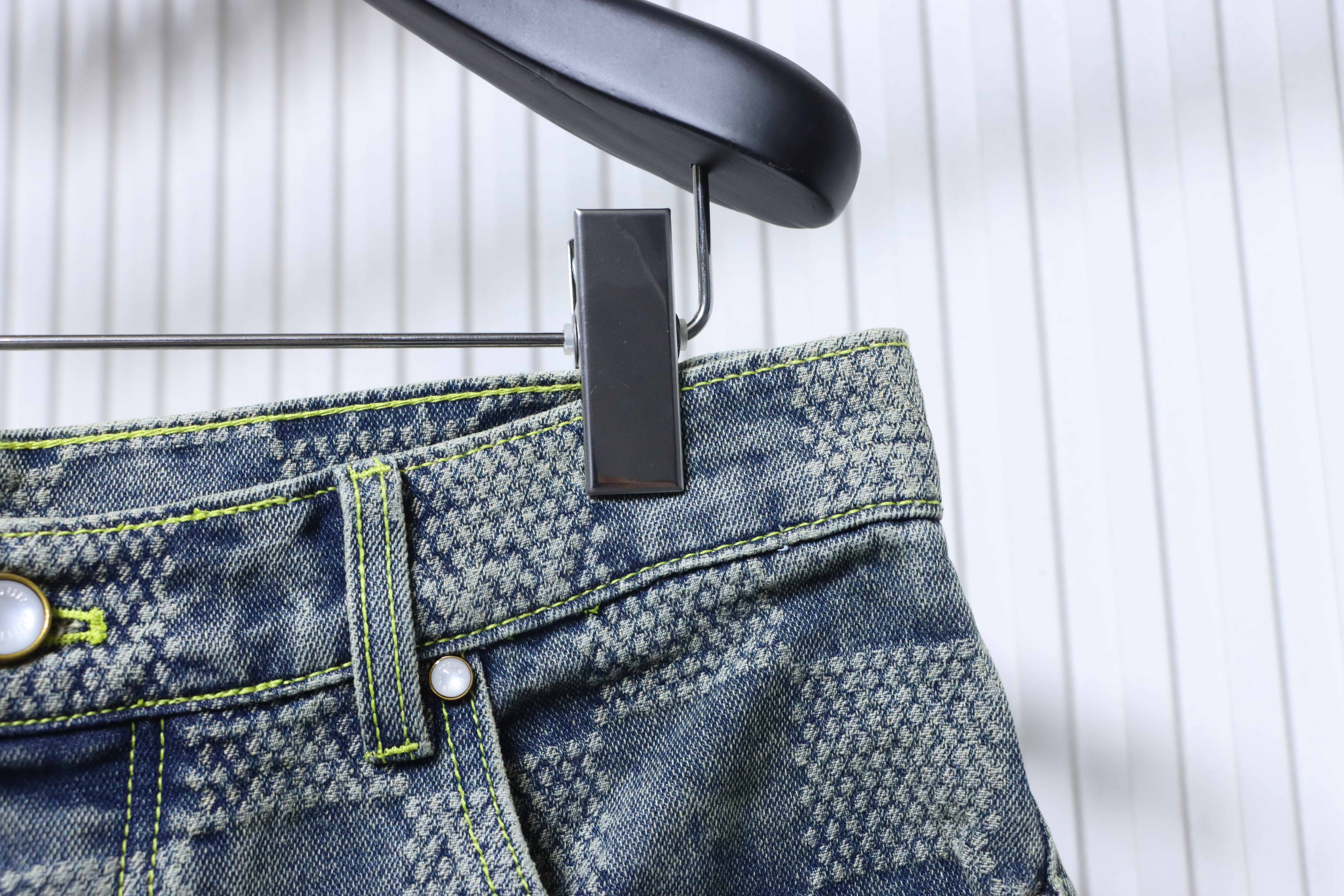 LOUIS VUITTON 25SS Checkerboard Set Denim Shorts Style 2