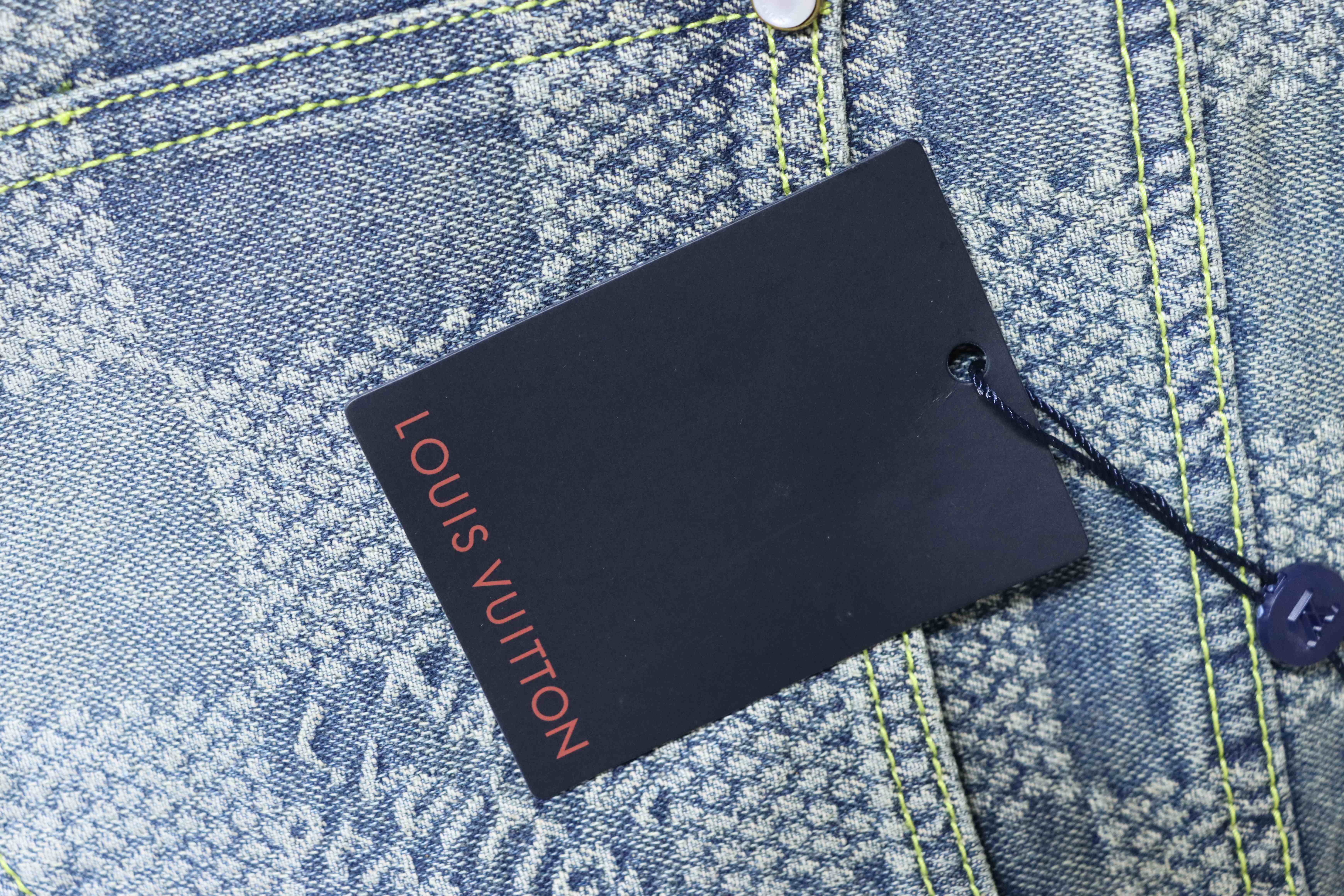 LOUIS VUITTON 25SS Checkerboard Set Denim Shorts Style 2