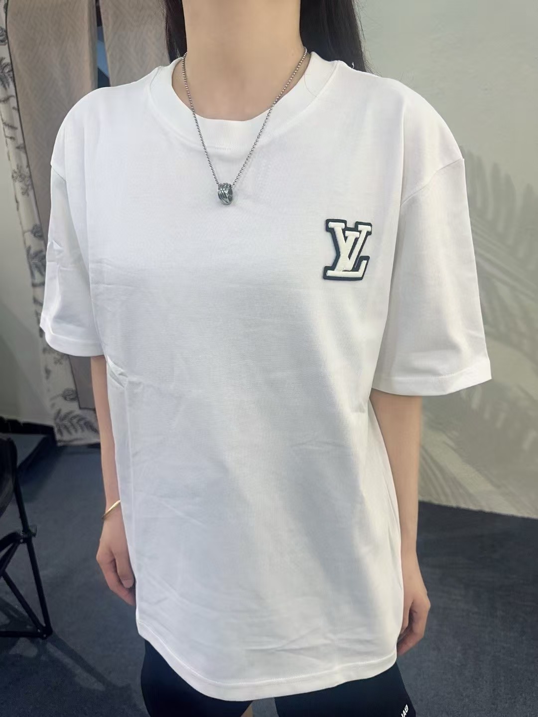 LOUIS VUITTON 25SS Embroidery Logo Black White Short Sleeve T-Shirt