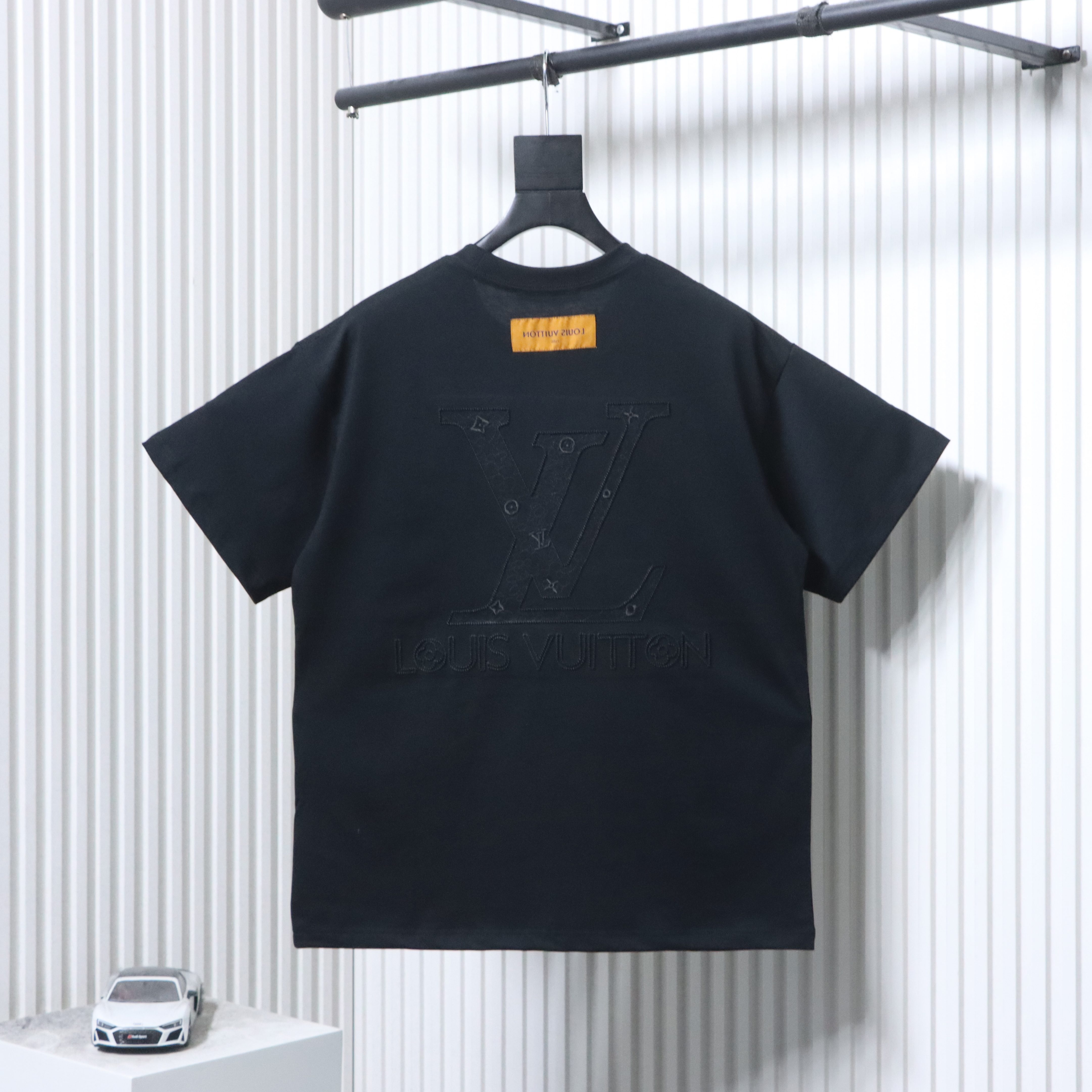 LOUIS VUITTON 25SS Embroidery Logo Short Sleeve T-Shirt Style 1