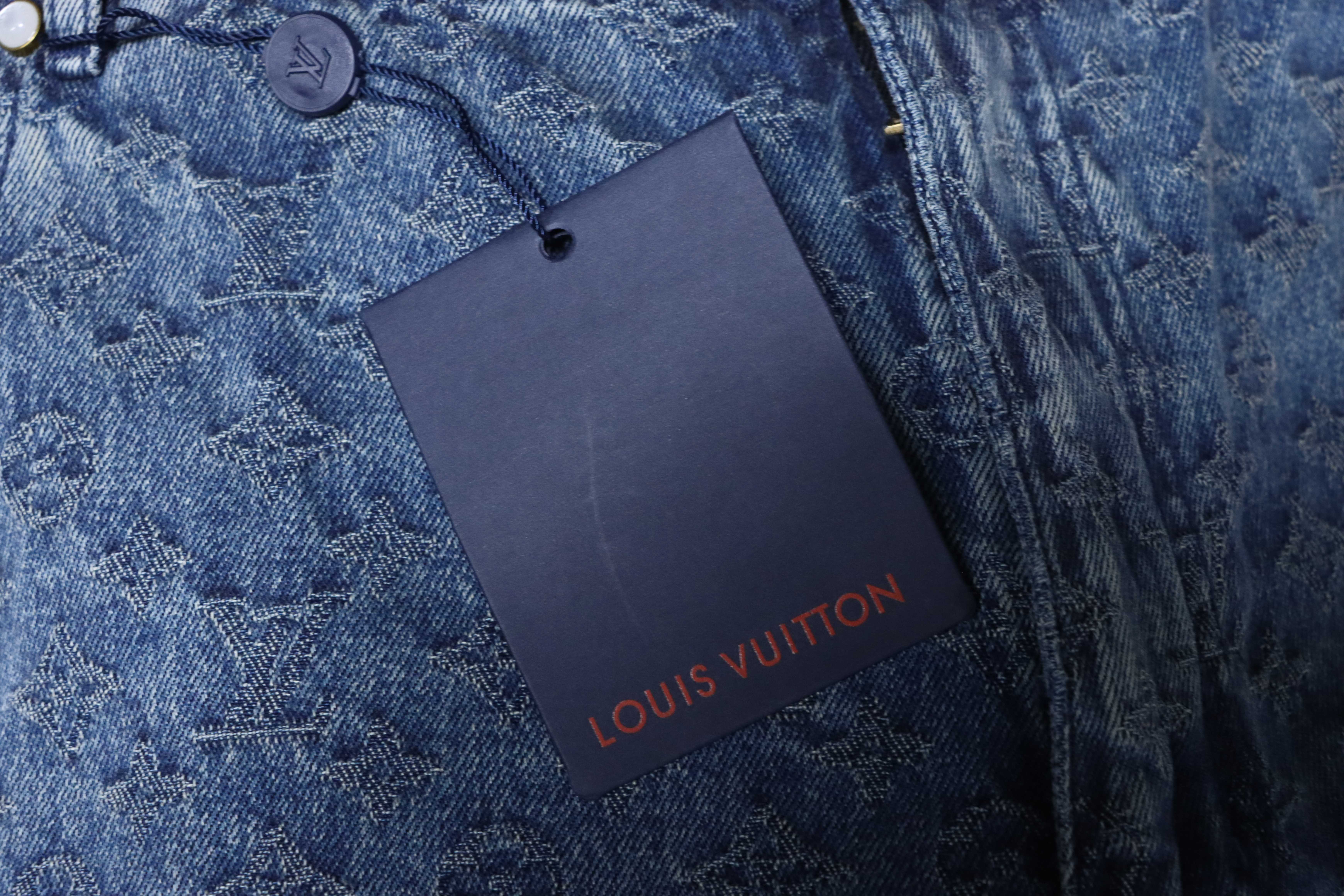 LOUIS VUITTON 25SS Full Monogram Jacquard Set Denim Shorts Style 1