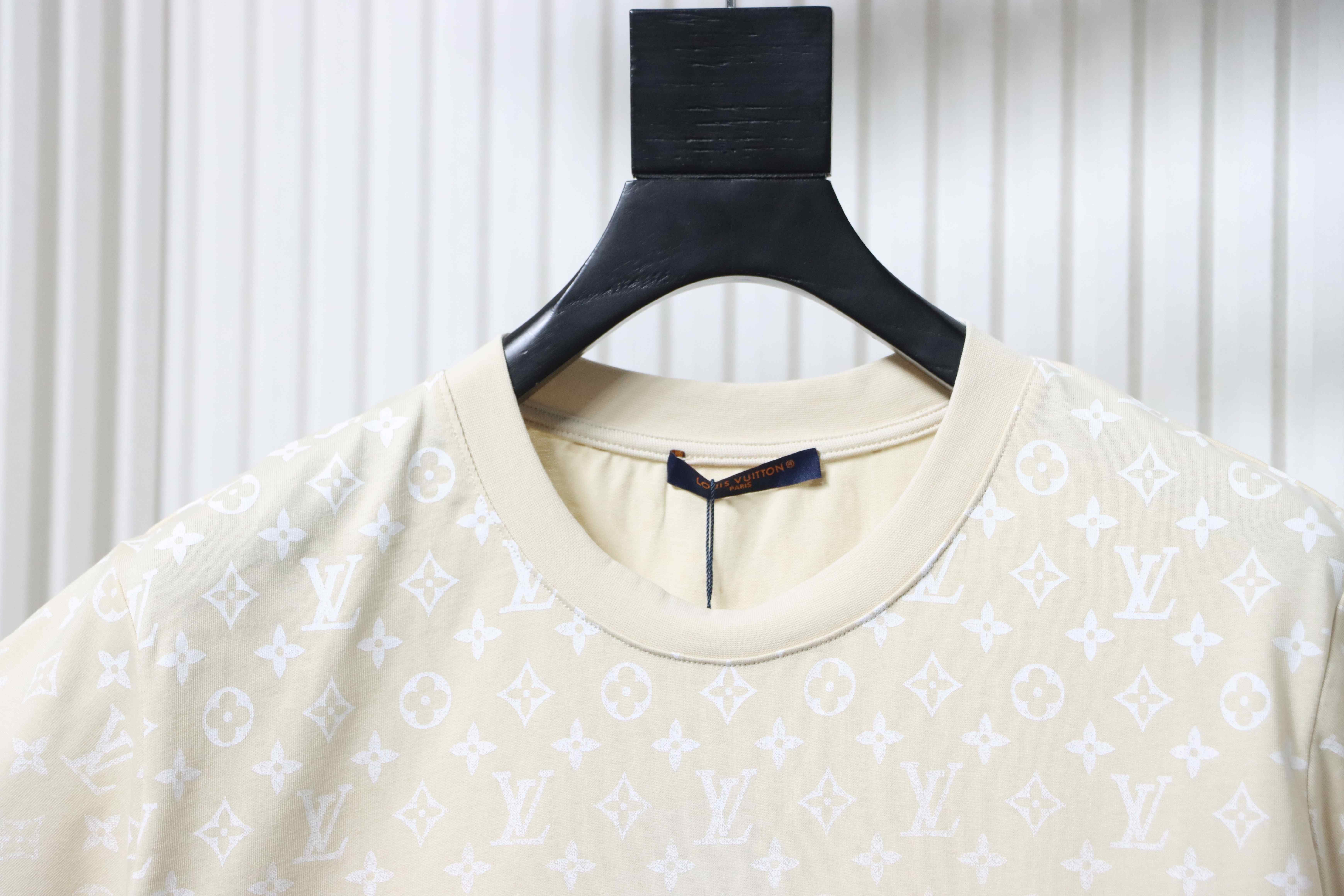 LOUIS VUITTON 25SS Monogram Print Gradient Short Sleeve T-Shirt