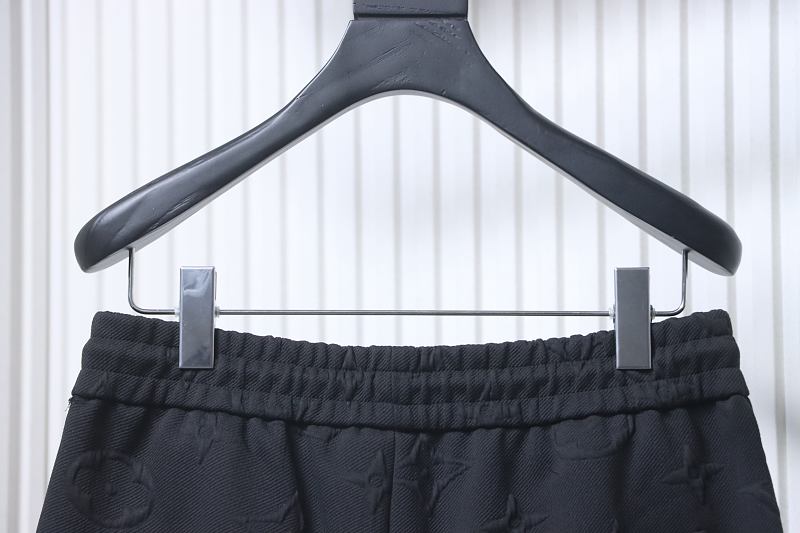 LOUIS VUITTON 26SS Allover Print Shorts