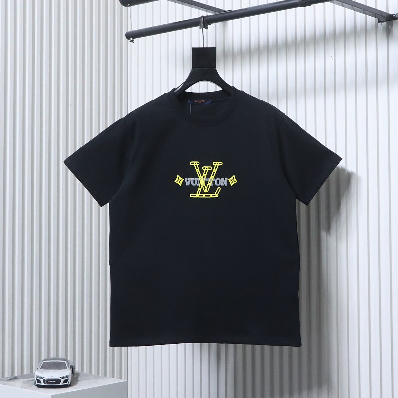 LOUIS VUITTON 26SS Clover Letter Logo Short Sleeve T-Shirt Style 1