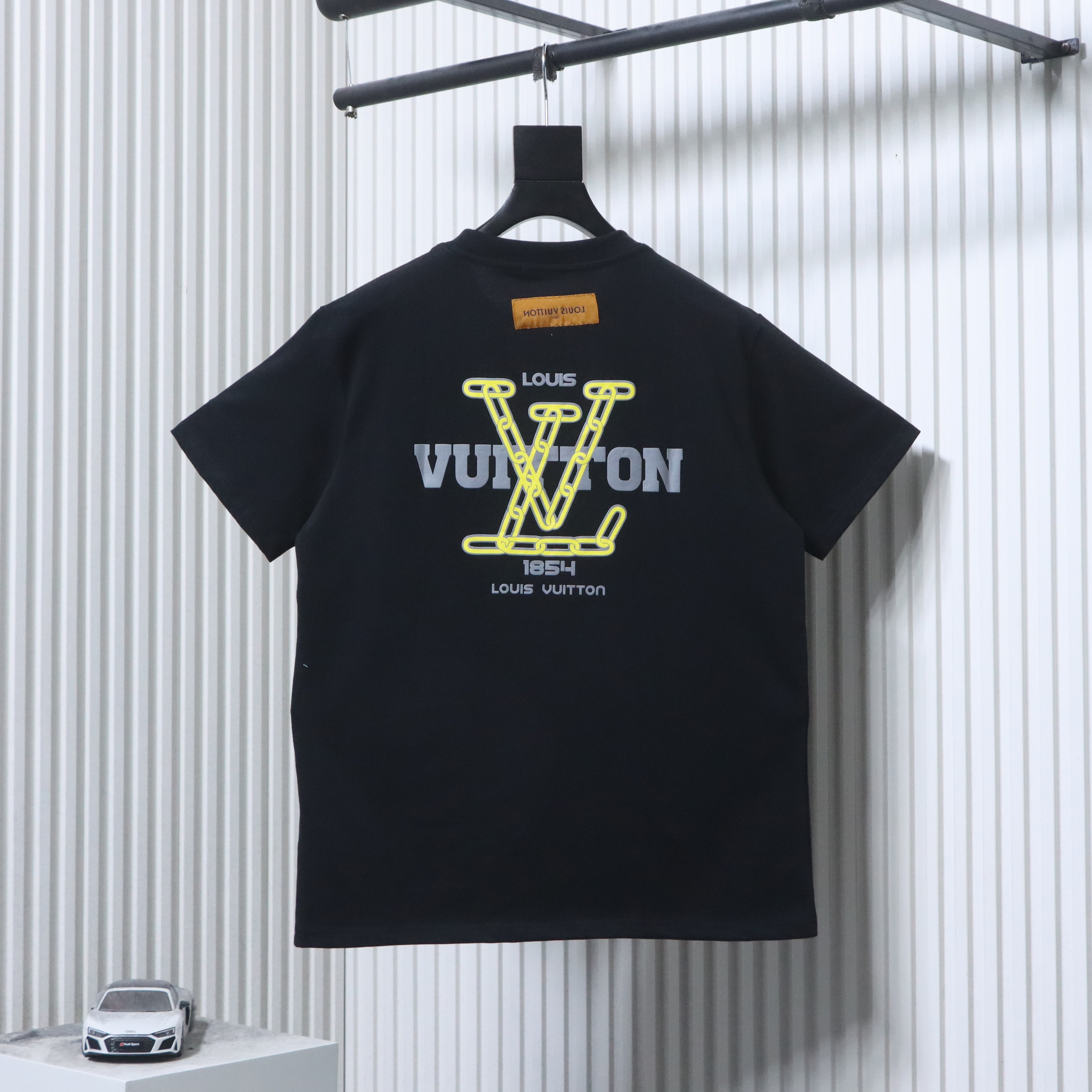 LOUIS VUITTON 26SS Clover Letter Logo Short Sleeve T-Shirt Style 1