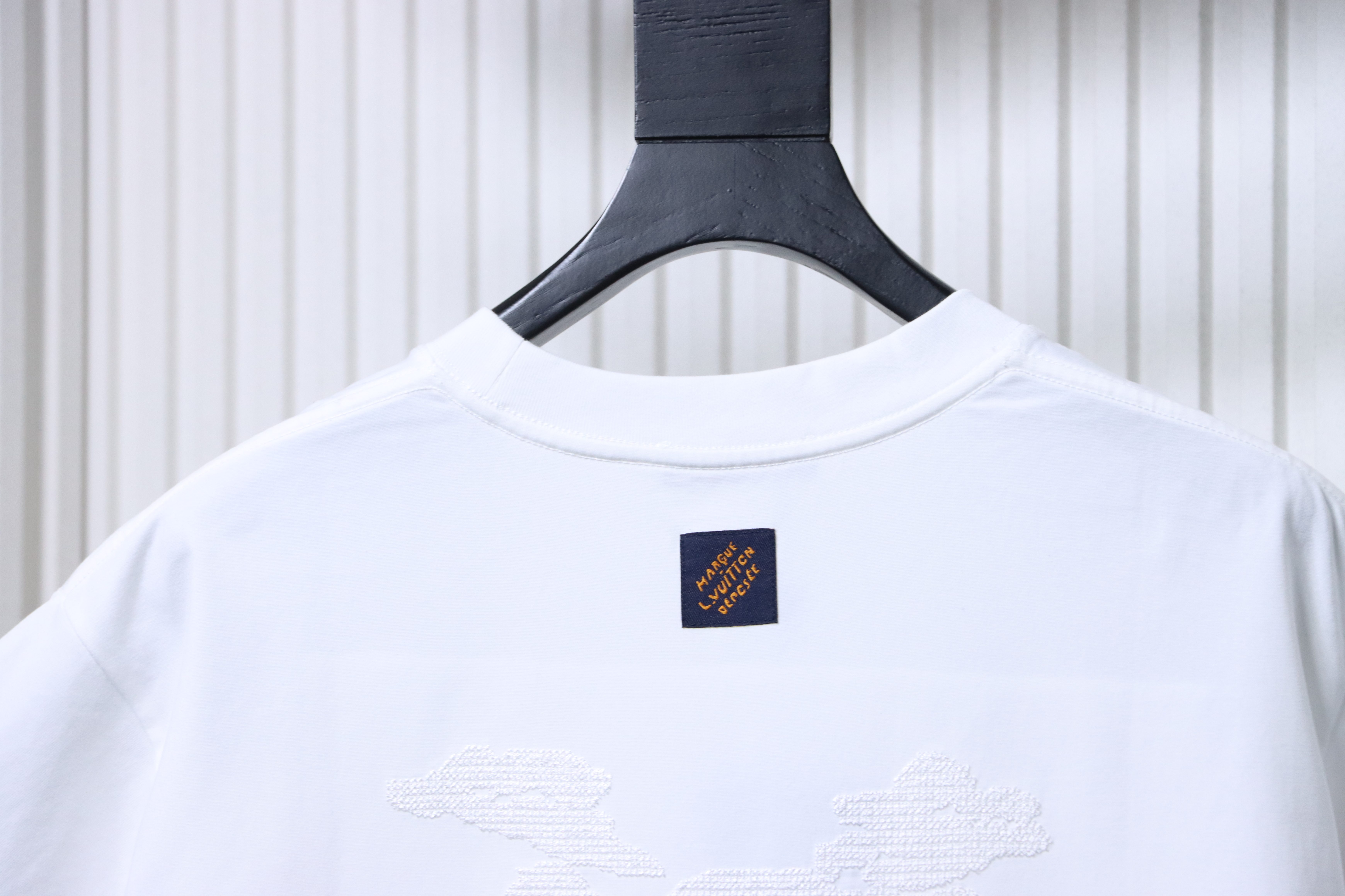 LOUIS VUITTON 26SS Embroidery Back Logo Black Short Sleeve T-Shirt