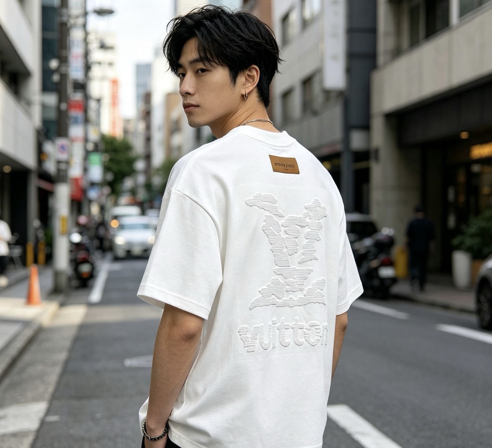 LOUIS VUITTON 26SS Embroidery Back Logo Black Short Sleeve T-Shirt